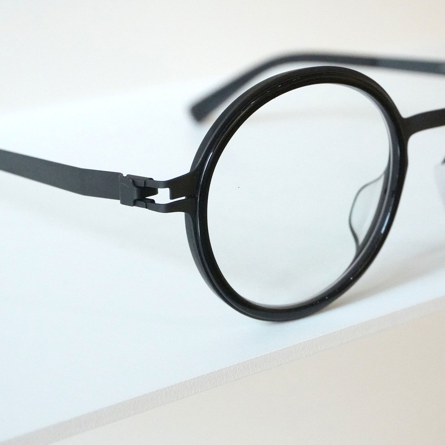 DAYO (Black/Black)
