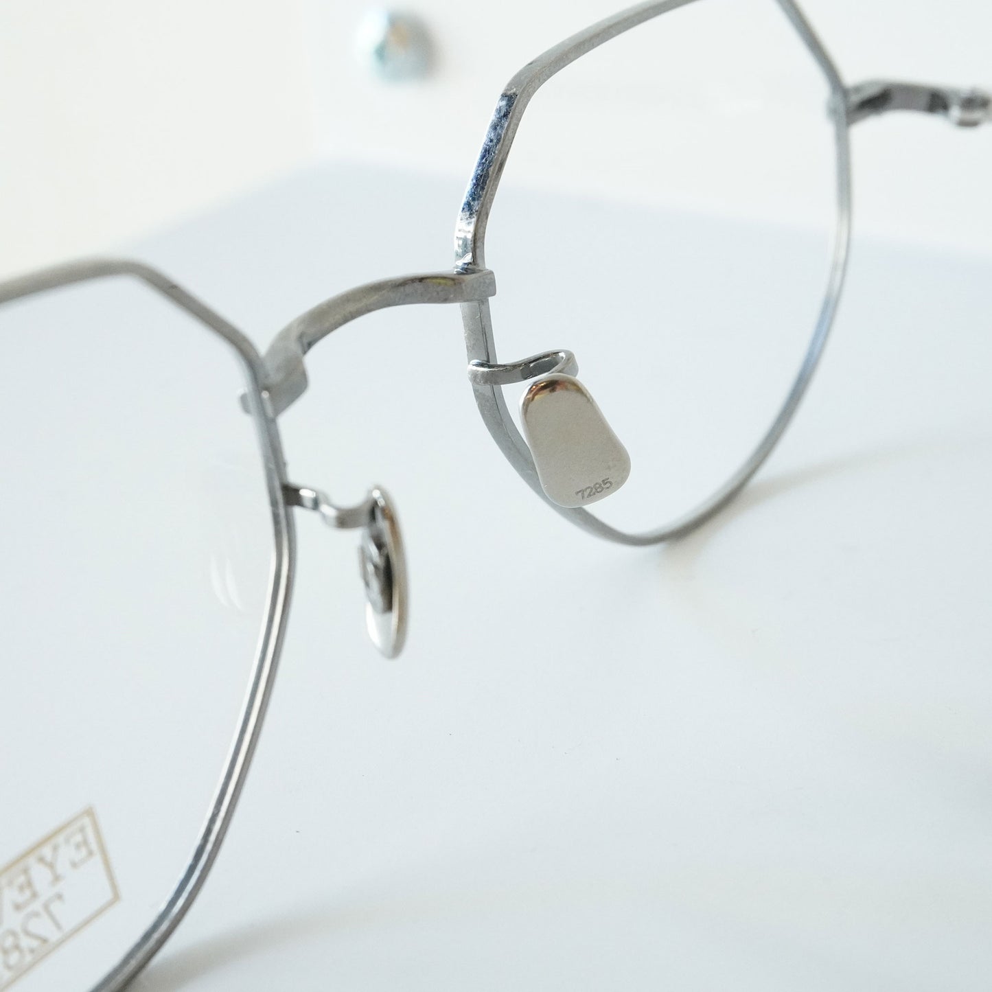 1010 48 (820 - VINTAGE BLACK)