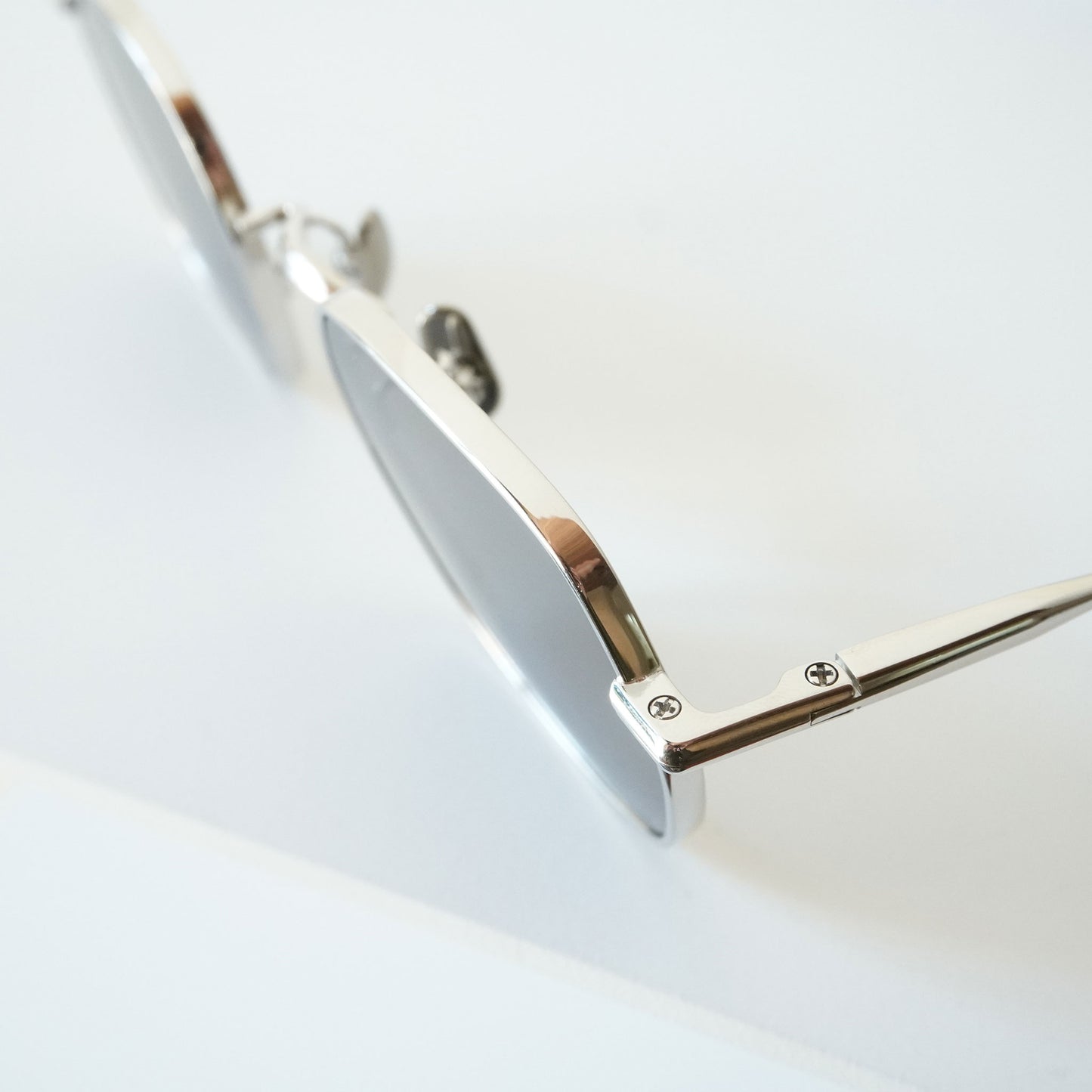 B0037 (SILVER)