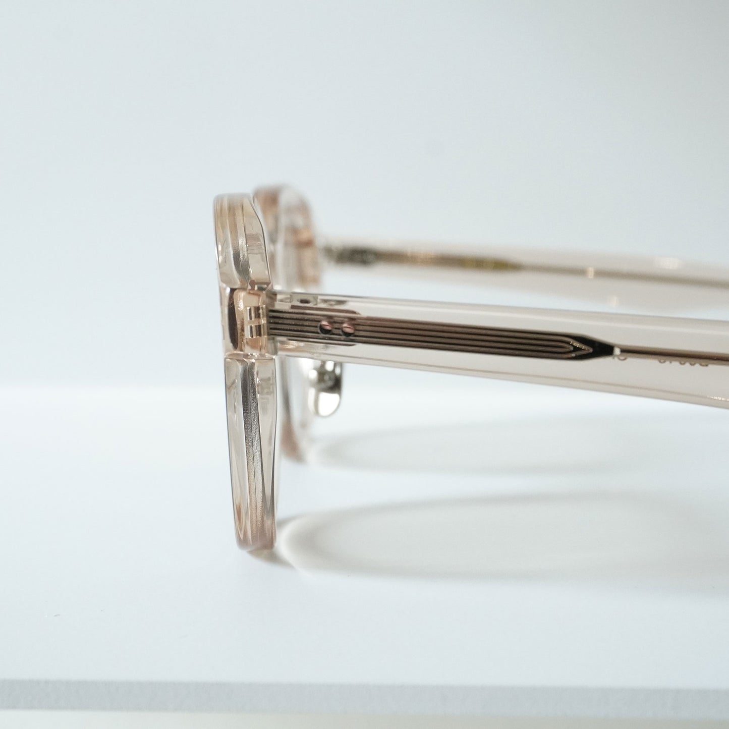 B0043 (CHAMPAGNE)