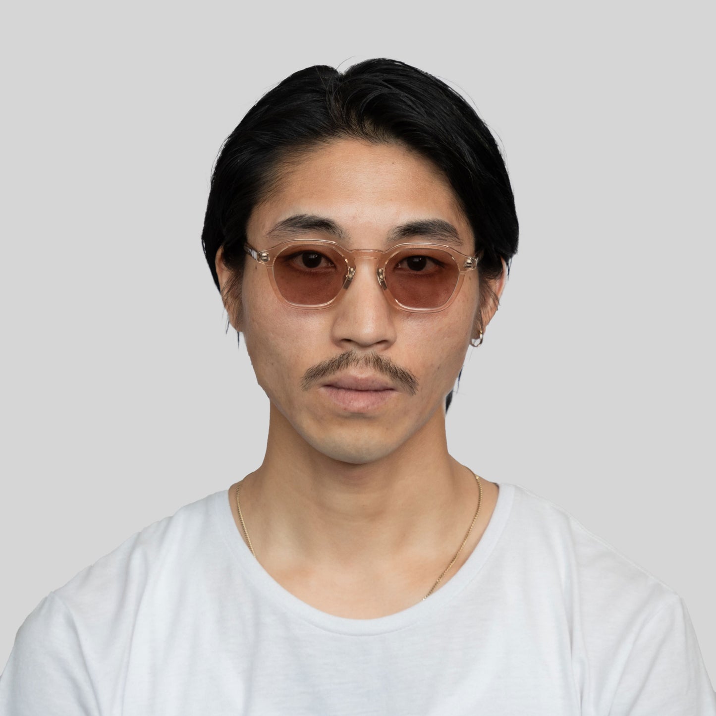 BM010 (CHAMPAGNE)
