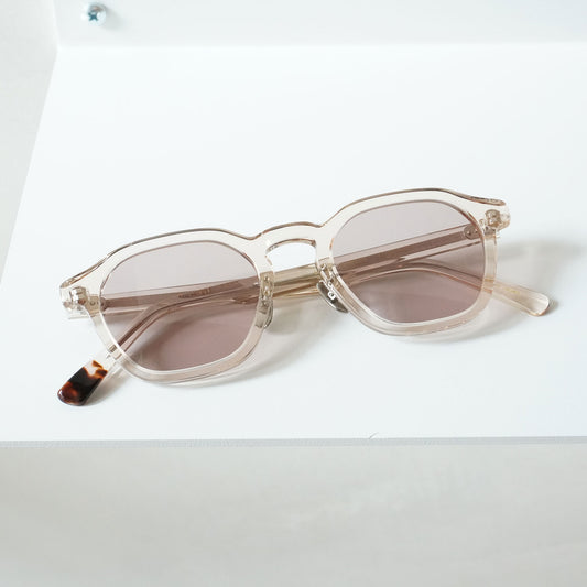 BM010 (CHAMPAGNE)