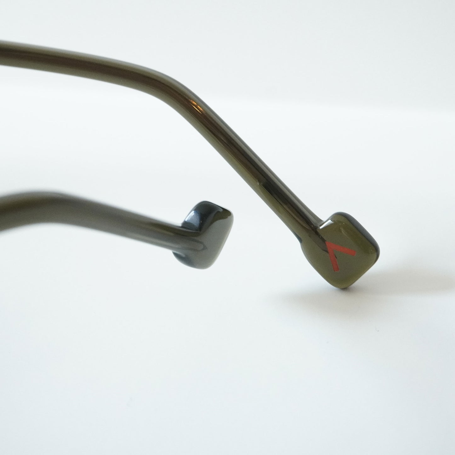 DEDDY (C3 - OLIVE)