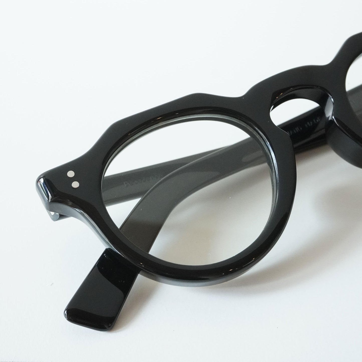 DECADENCE (C1 - RECORD BLACK)