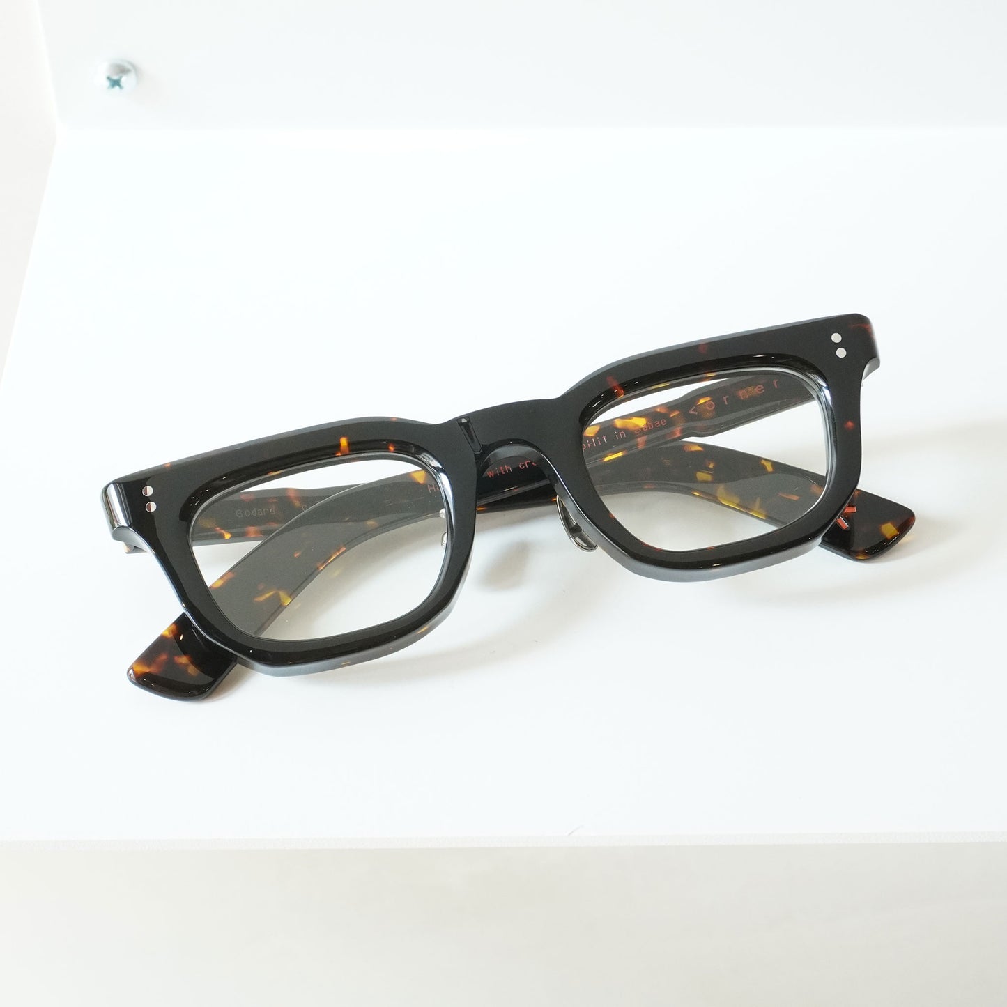 GODARD (C7 - DARK DEMI)
