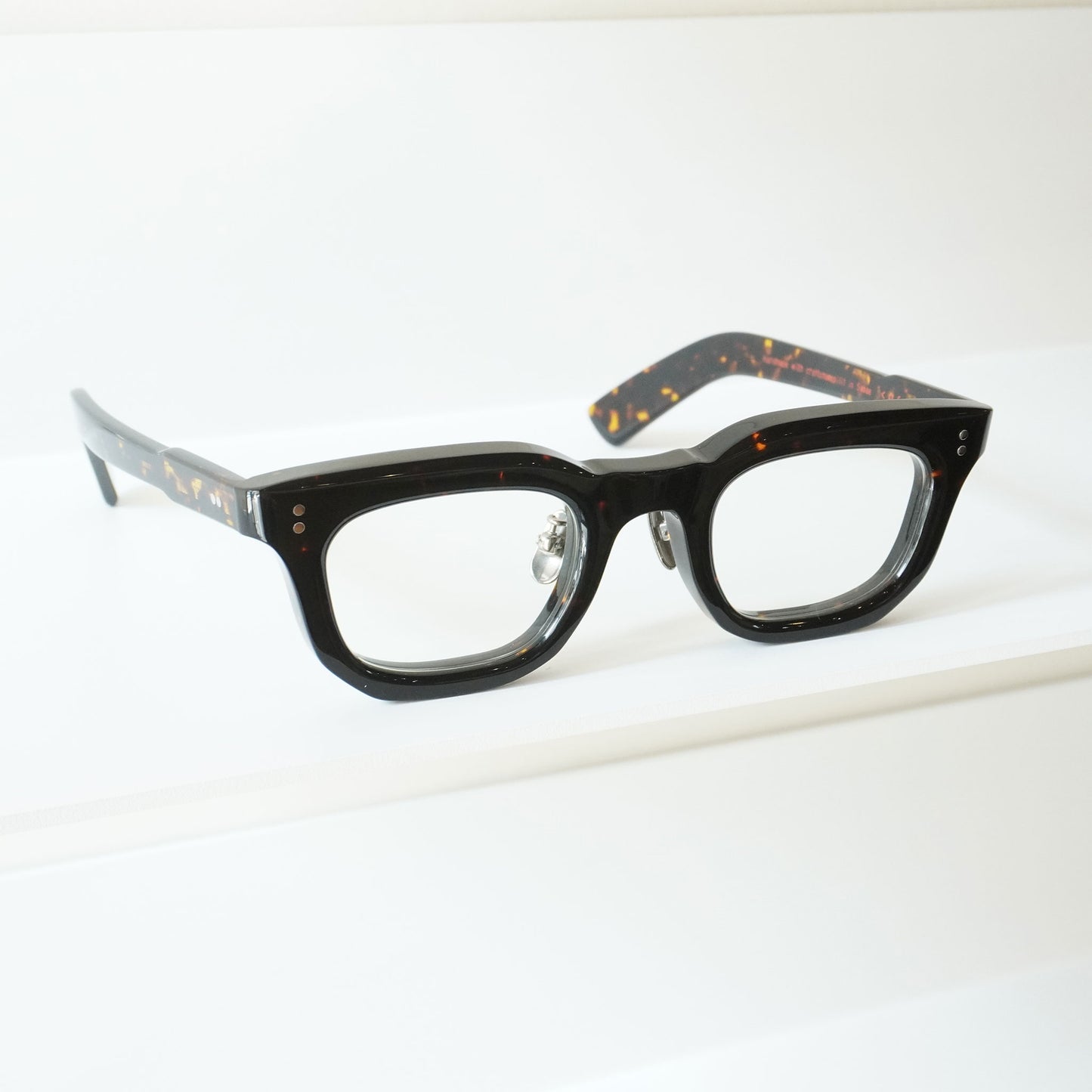 GODARD (C7 - DARK DEMI)