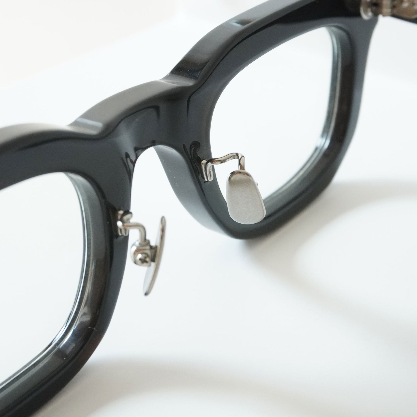 GODARD (C1 - RECORD BLACK)