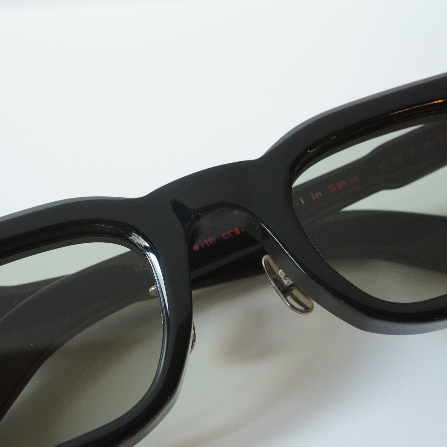 GODARD (C1 - RECORD BLACK)