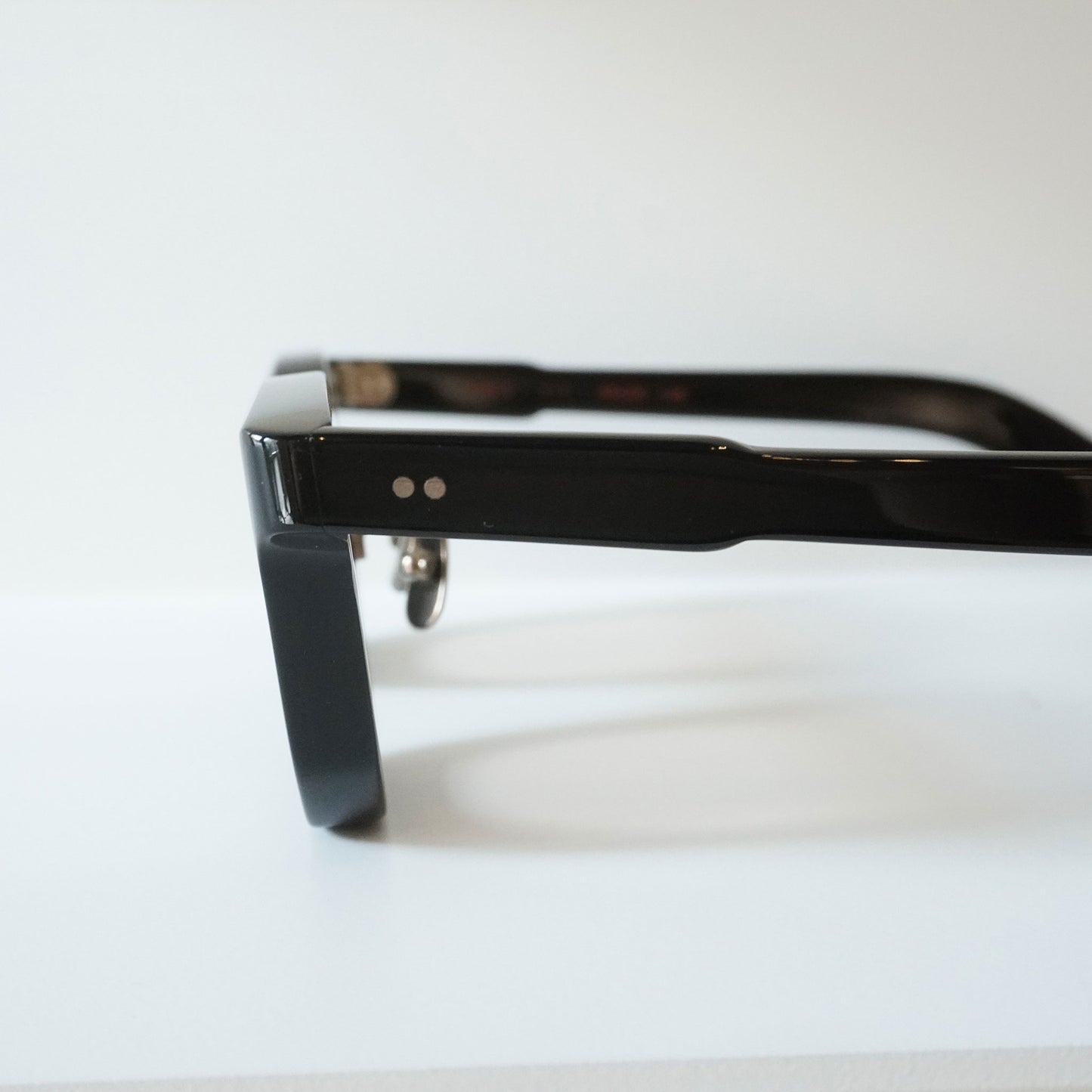 GODARD (C1 - RECORD BLACK)
