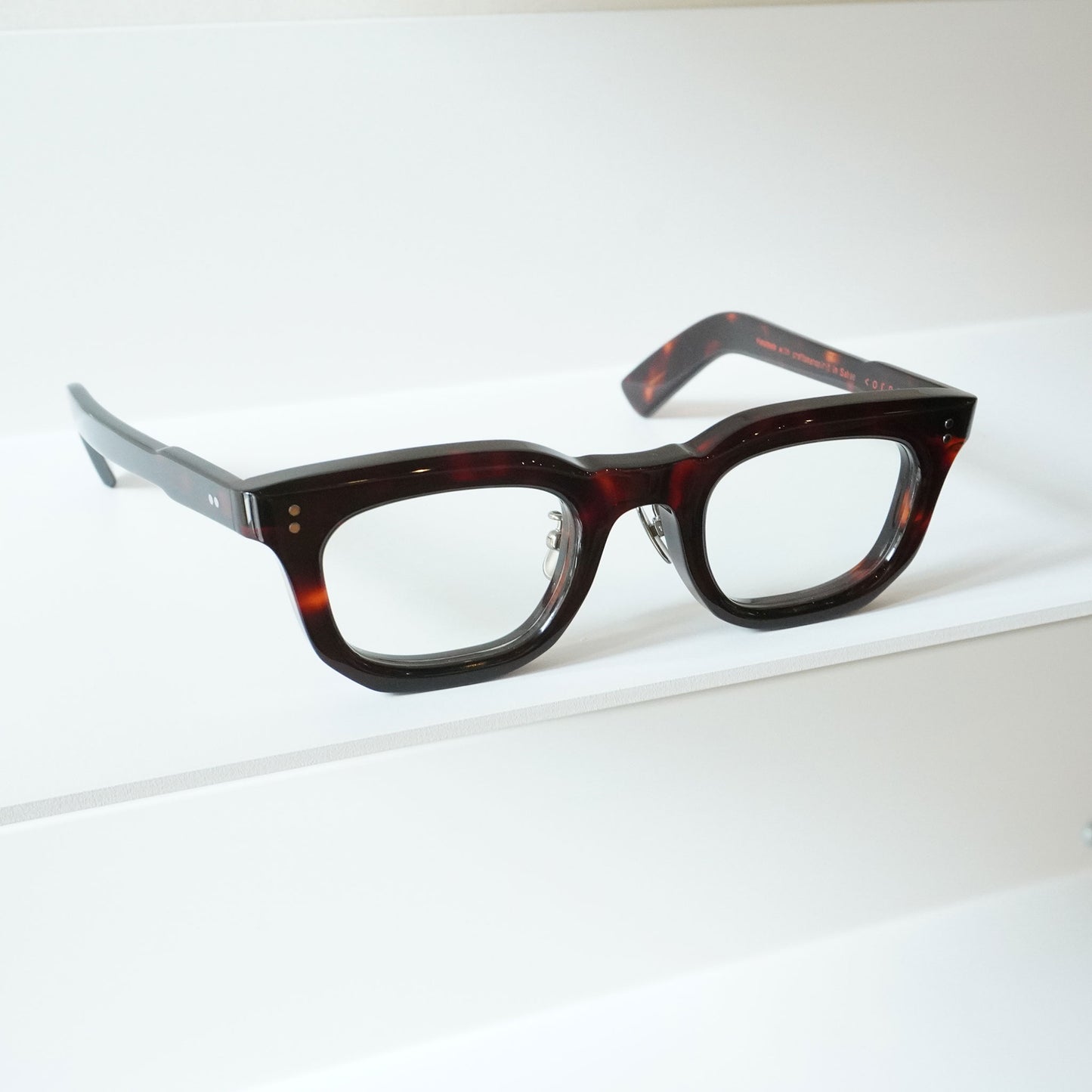 GODARD (C2 - TORTOISE)