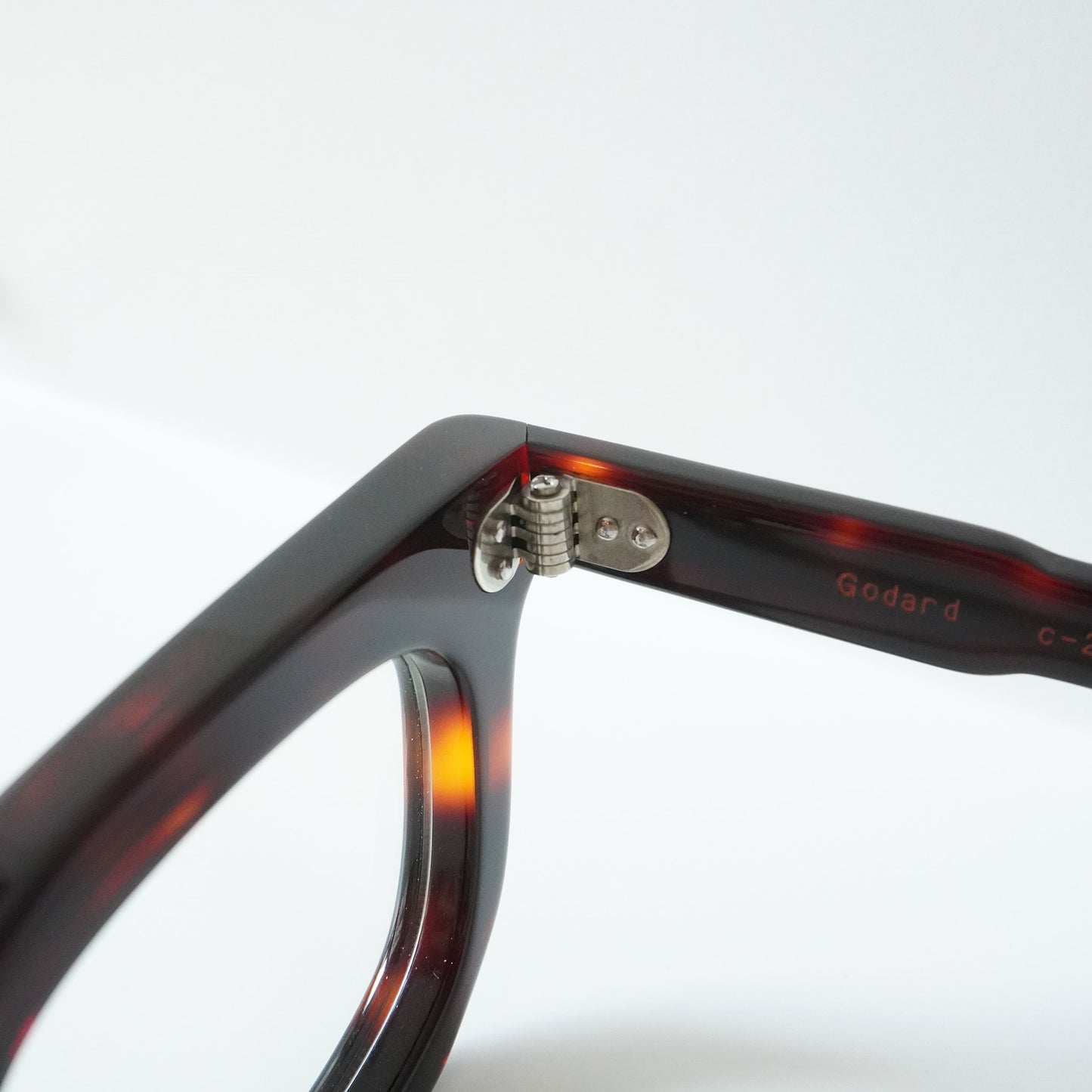 GODARD (C2 - TORTOISE)