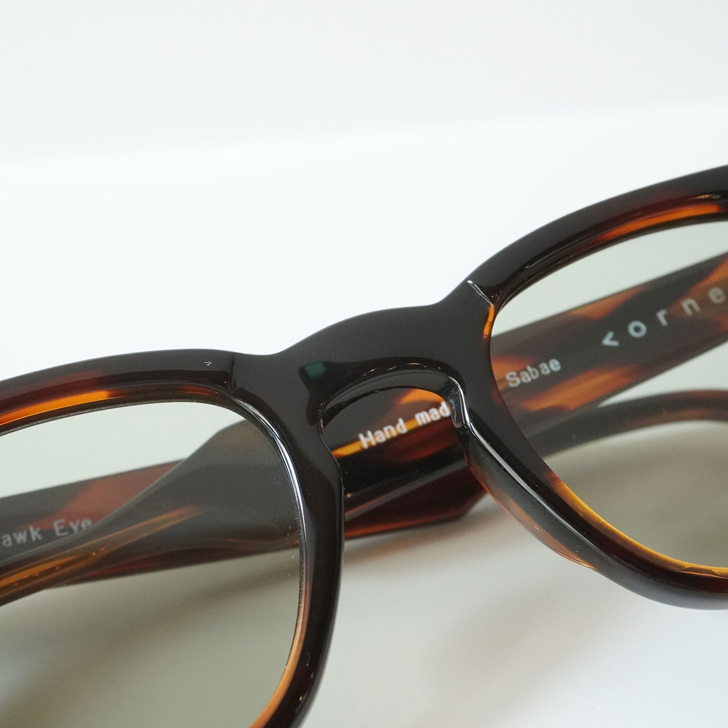 HAWKK EYE (C8 - AMBER)