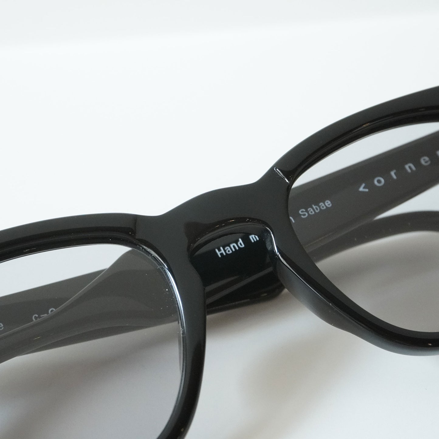 HAWKK EYE (C0 - BLACK)