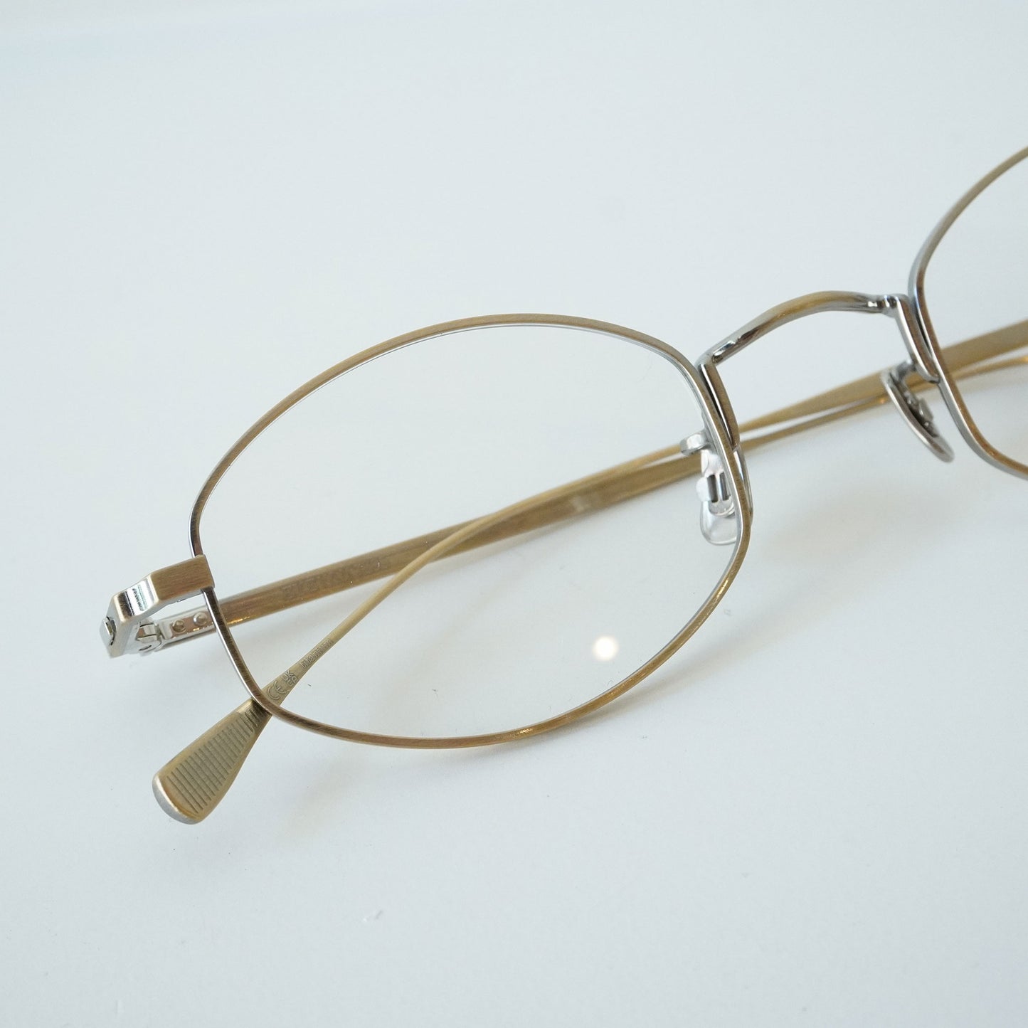 1017 48 (901 - ANTIQUE GOLD)
