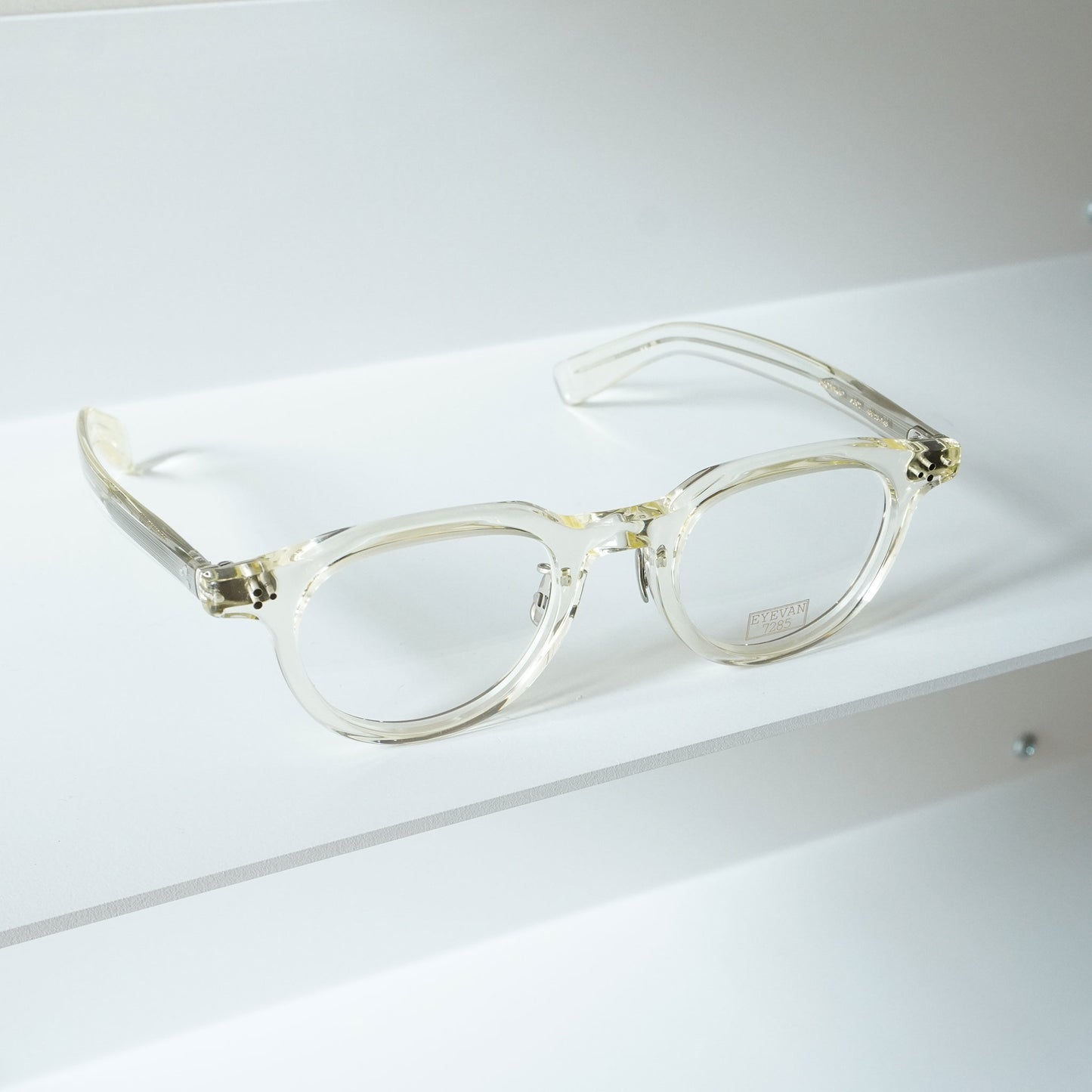 340MR 48 (307 - BEIGE CLEAR)