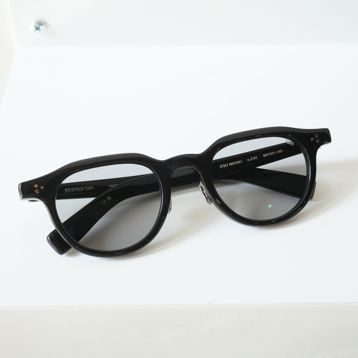 340MR 48 (100 - BLACK)