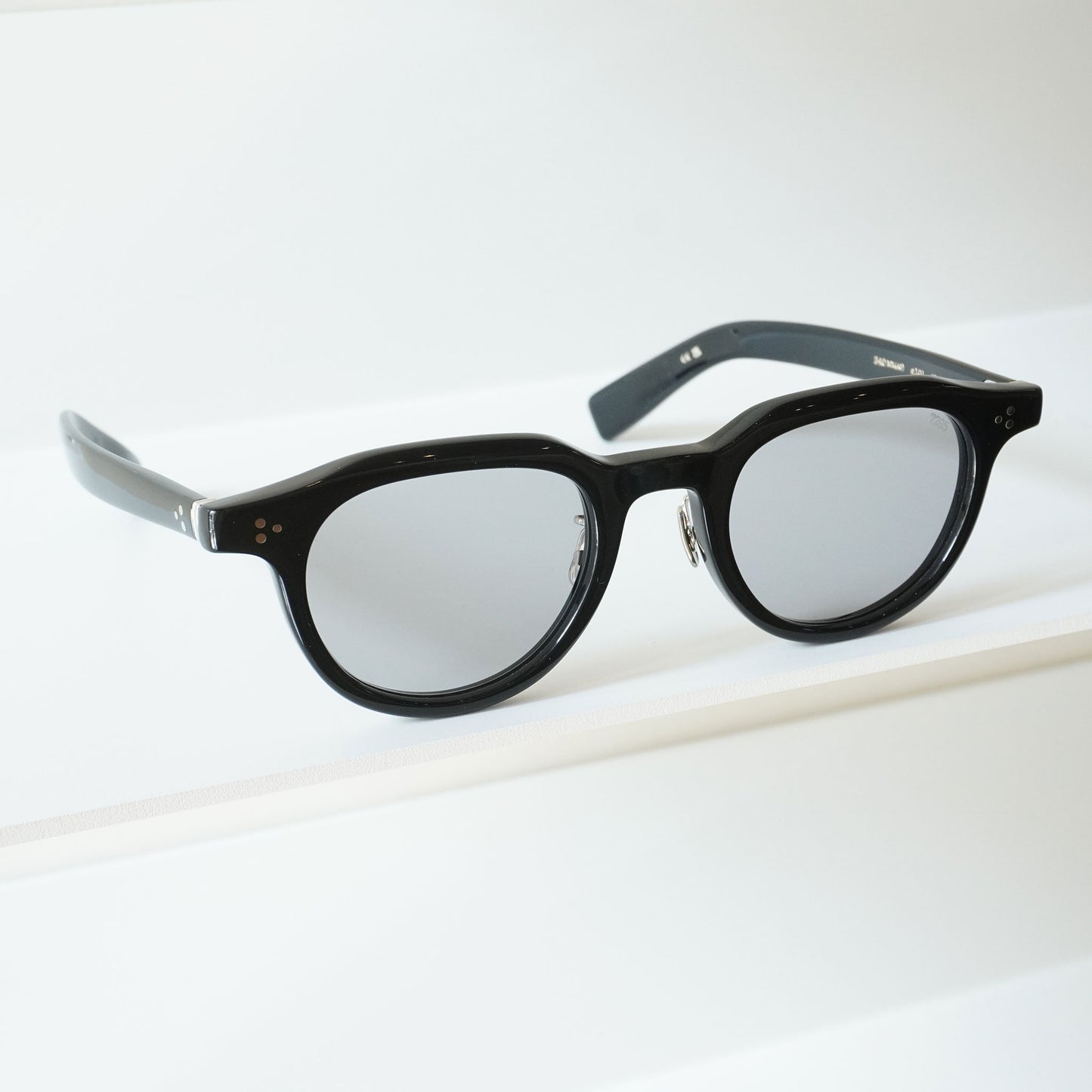 340MR 48 (100 - BLACK)