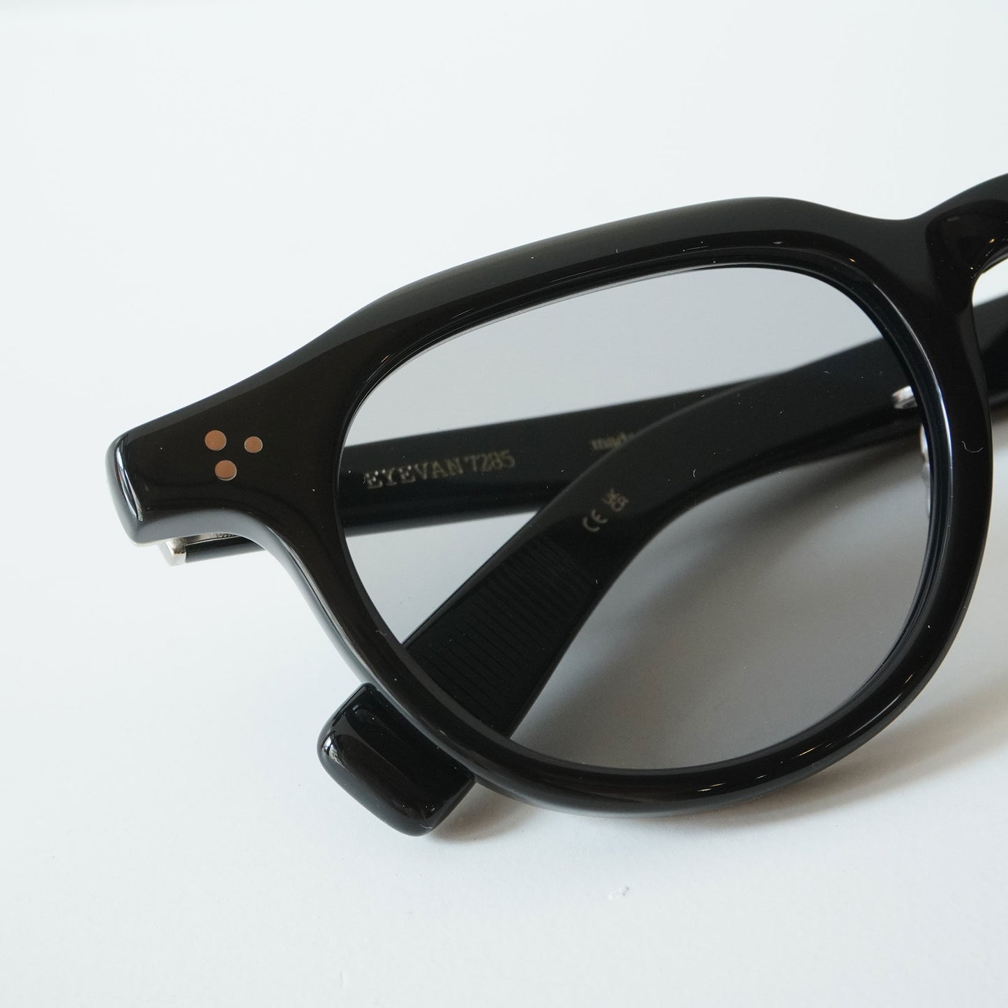 340MR 48 (100 - BLACK)