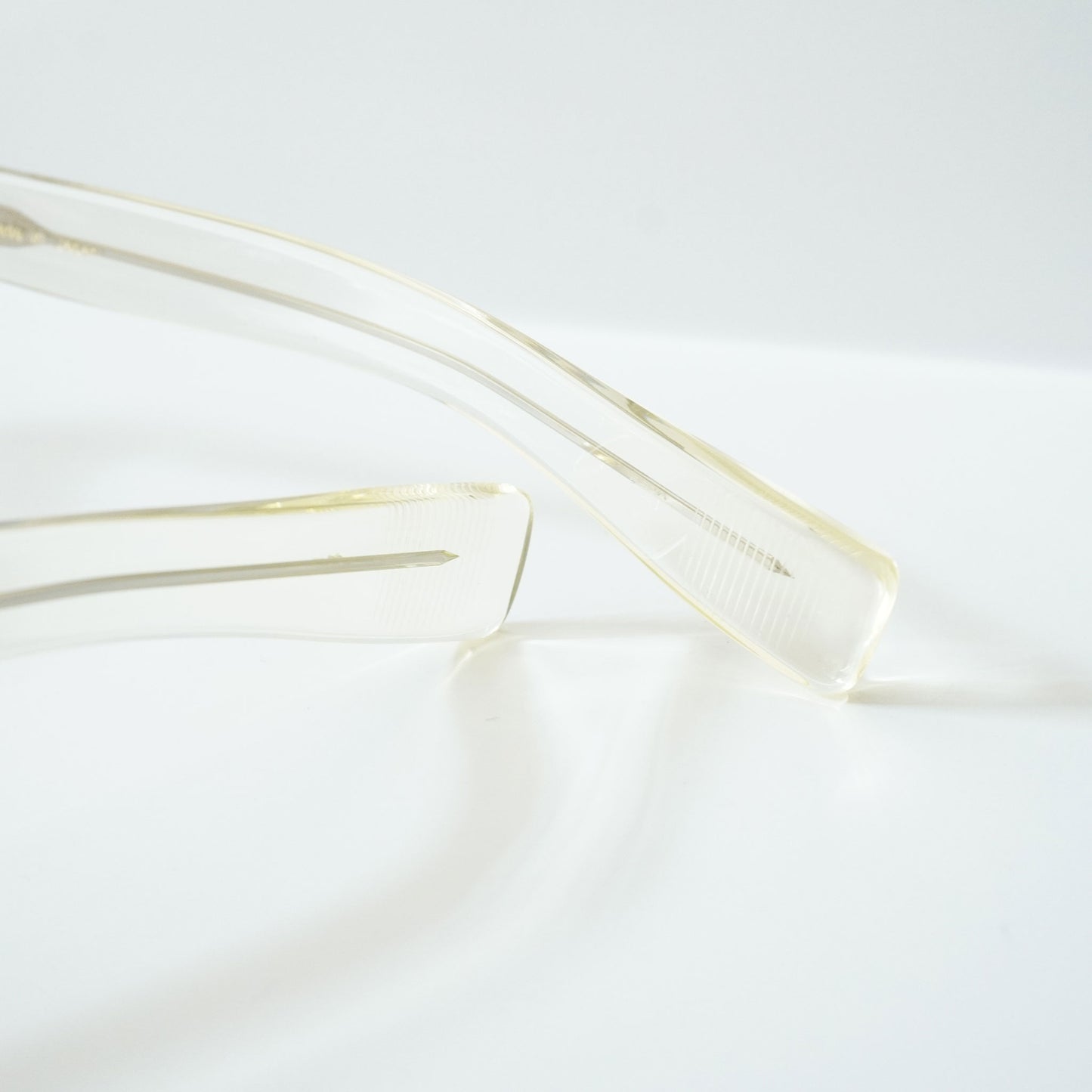 343 45 (307 - BEIGE CLEAR)