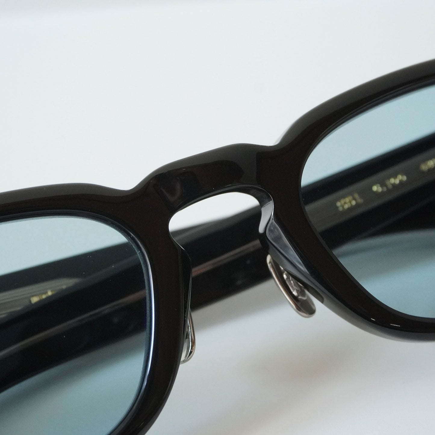 351 (100 - BLACK - Lens: BLUE)