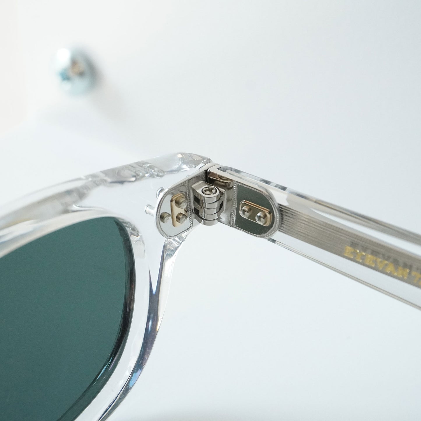 351 (211 - BLUE CRYSTAL)