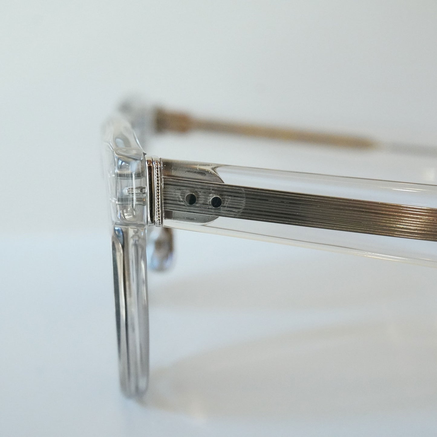 367 48 SUN (211 / BLUE CRYSTAL)