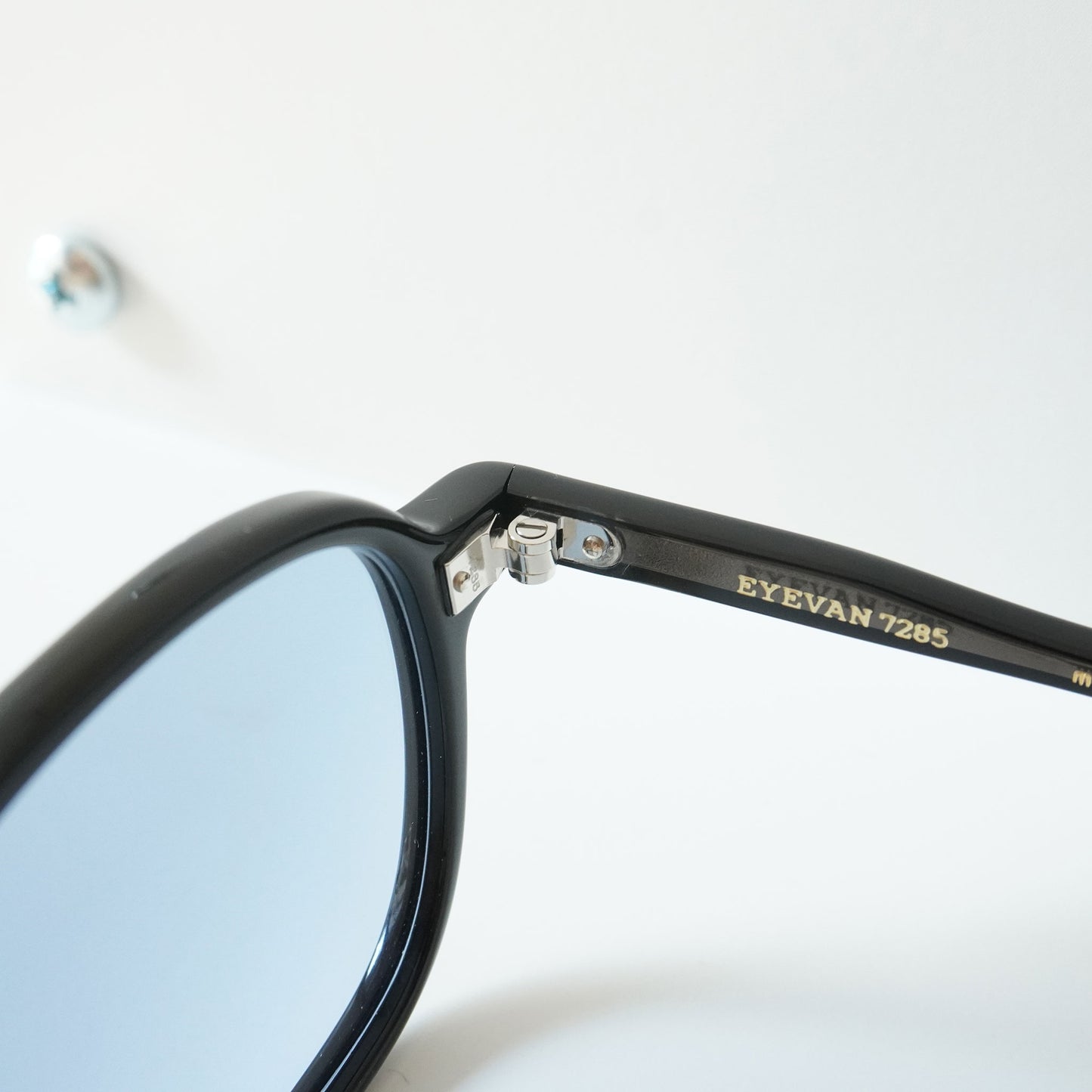 375 (100 - BLACK)