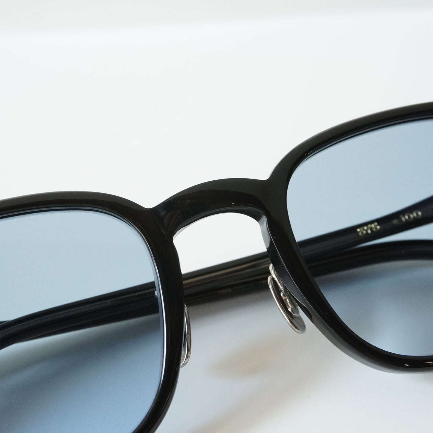 375 (100 - BLACK)
