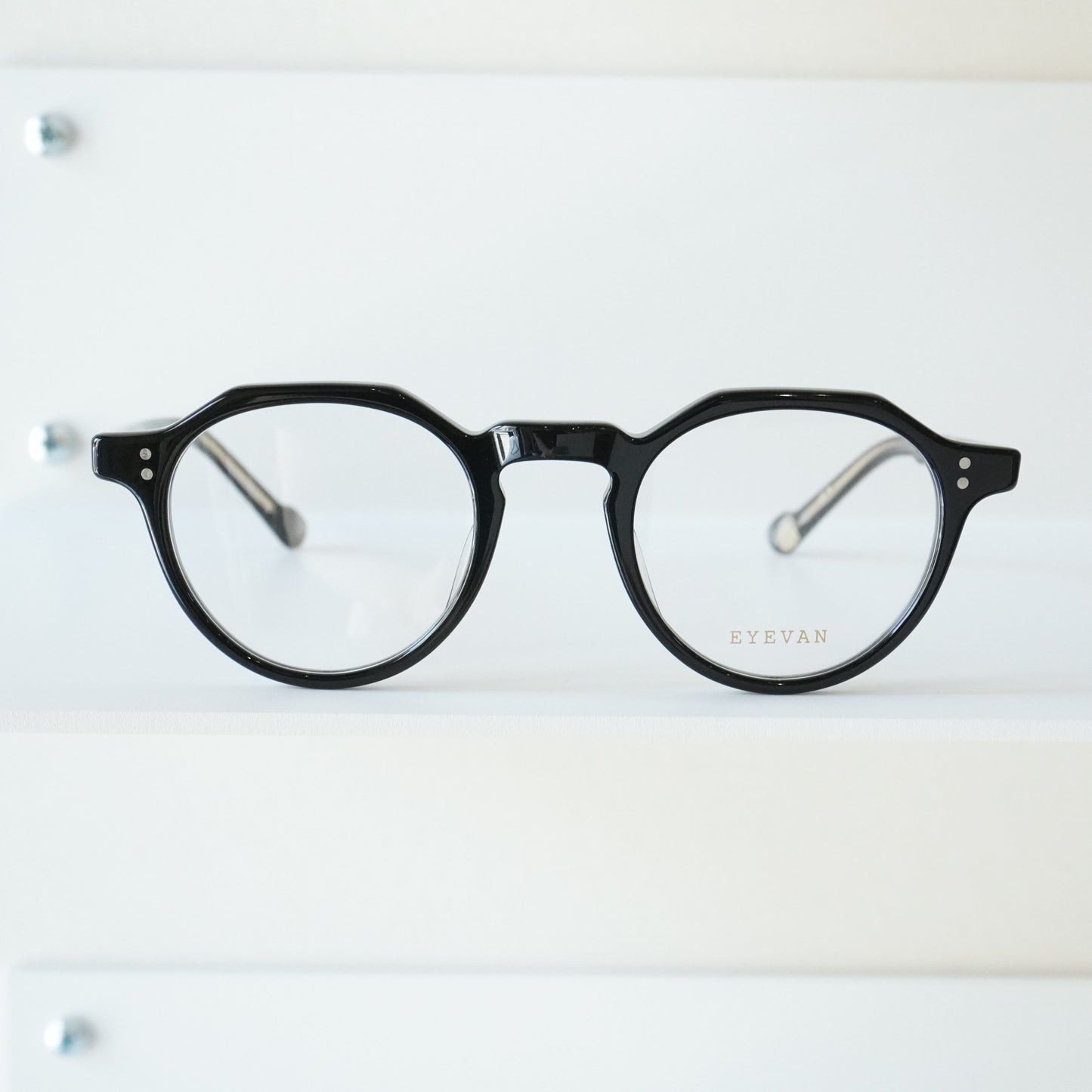 ATTACHE (PBK)