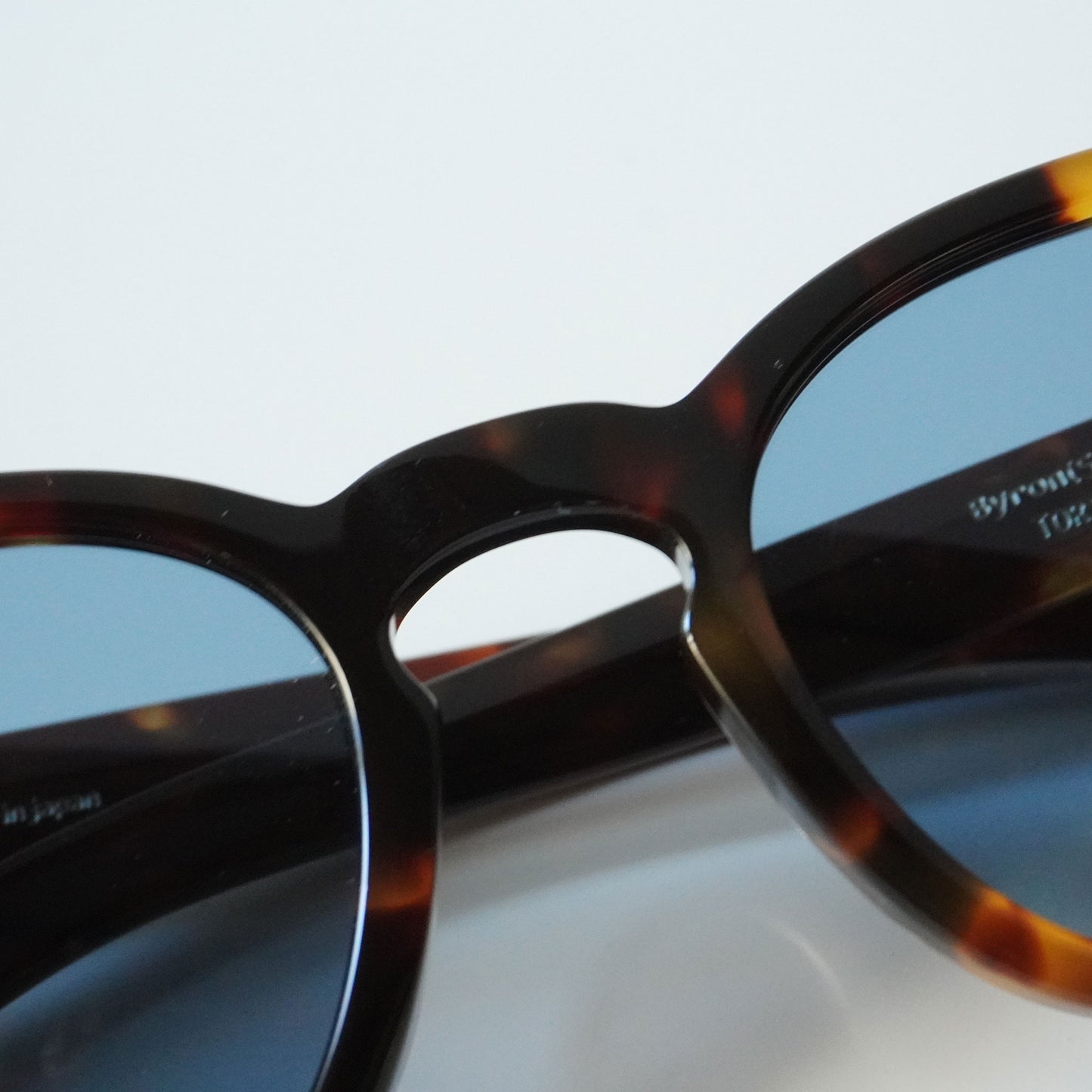 BYRON 50 (TORT)