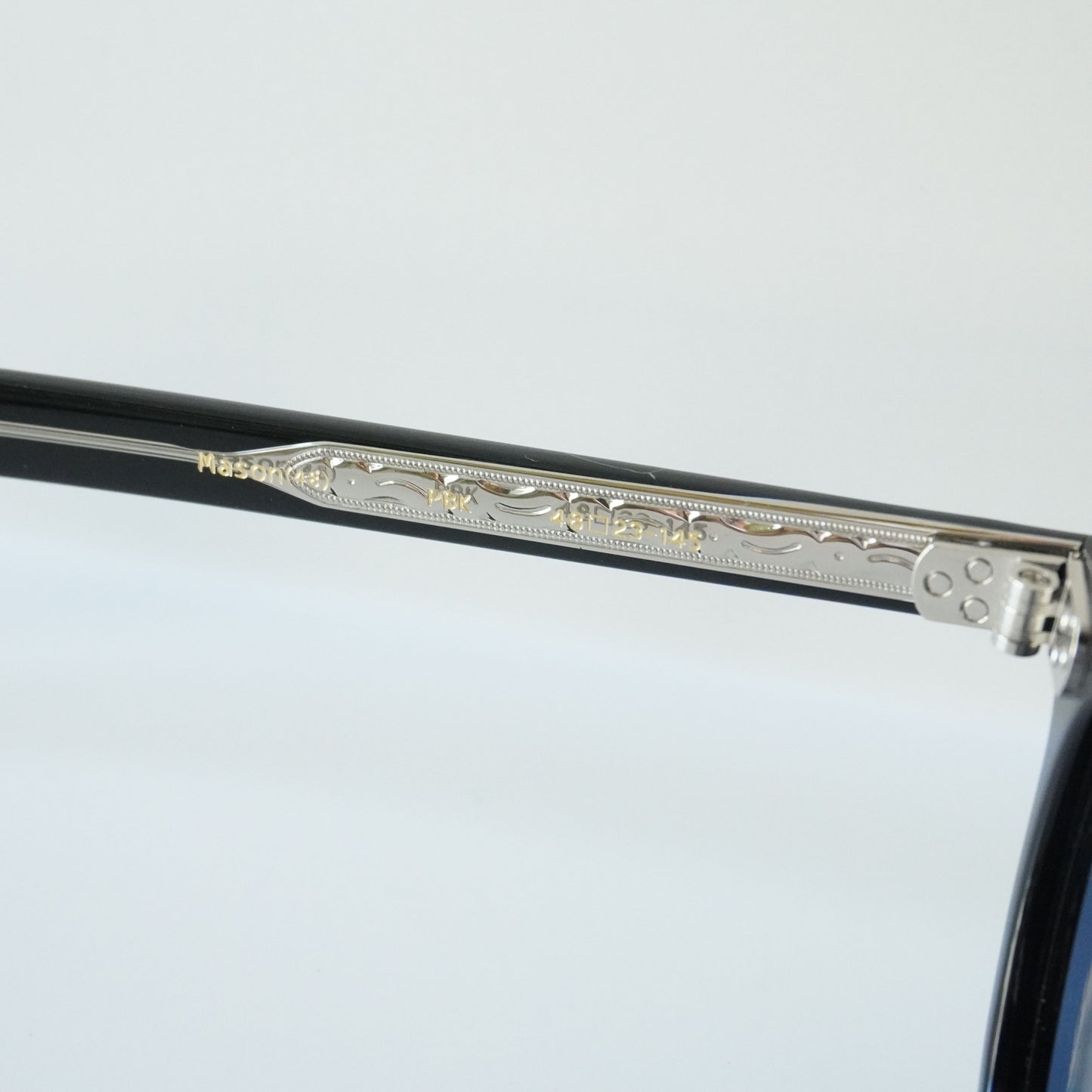 MASON 48 (PBK)