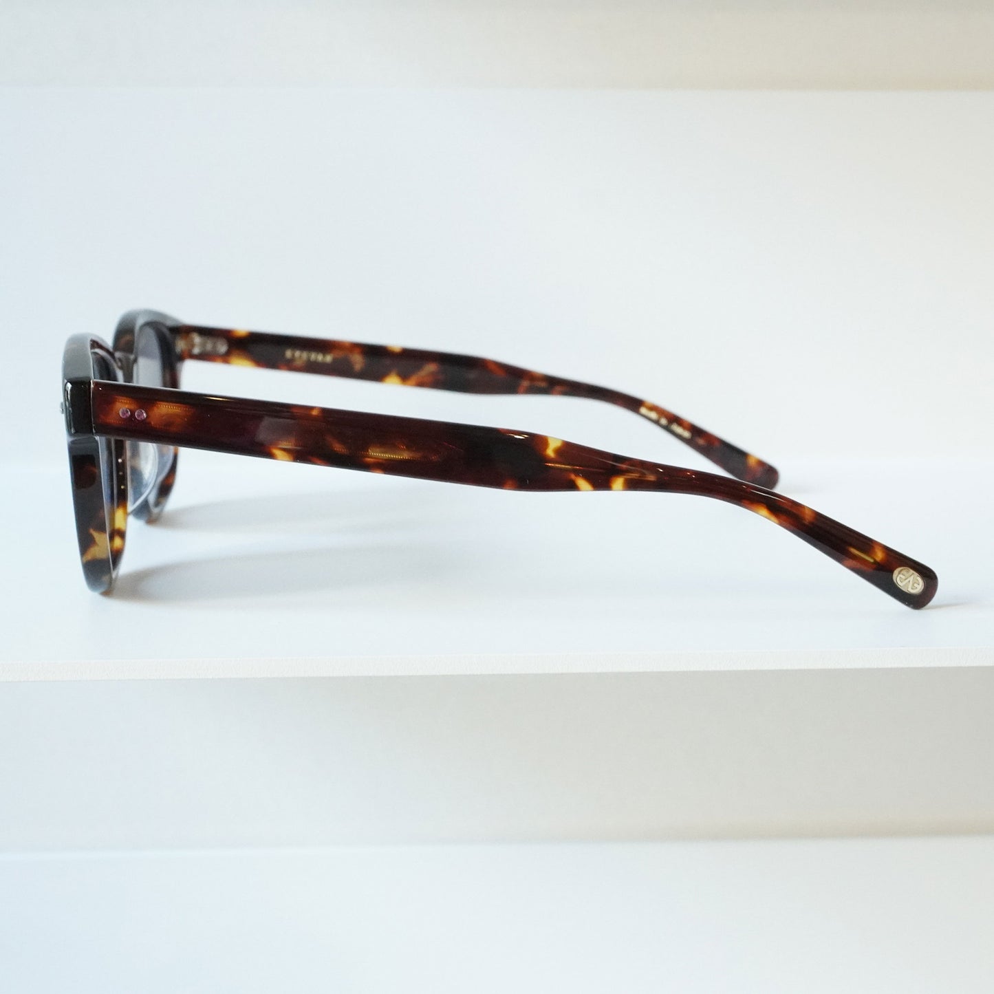 WEBB 47 (PBK)