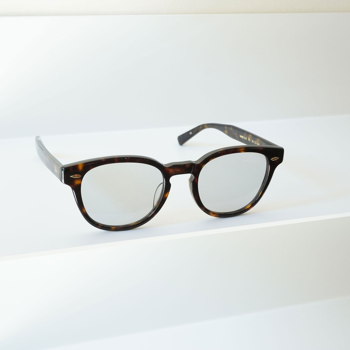 WEBB 51 SUN (DT)
