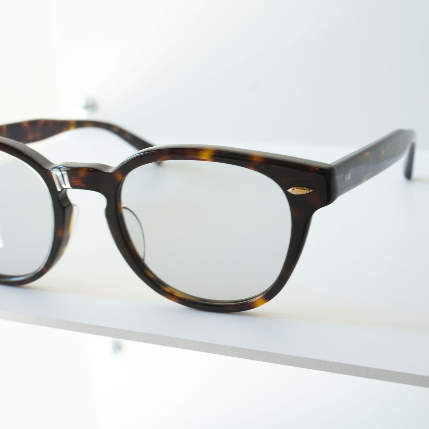 WEBB 51 SUN (DT)