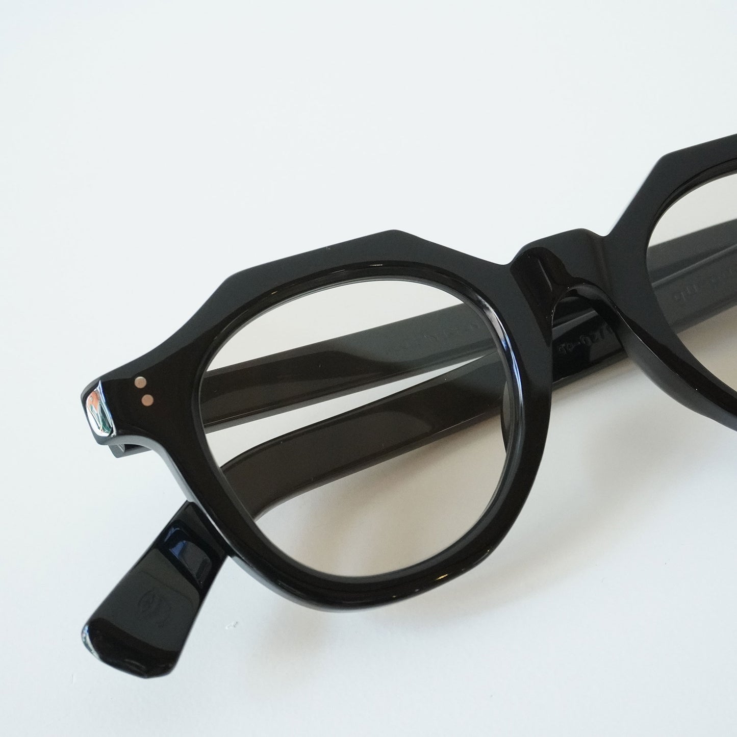 GP-02 (noir - Lens: BROWN)