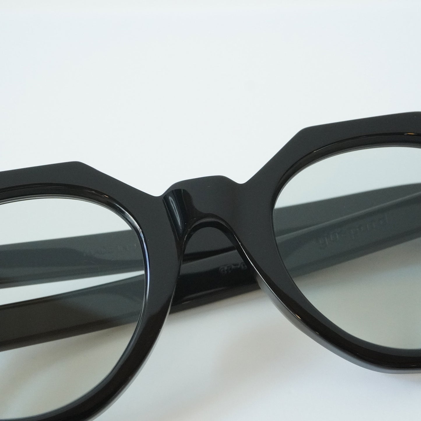 GP-02 (noir - Lens: GREEN)
