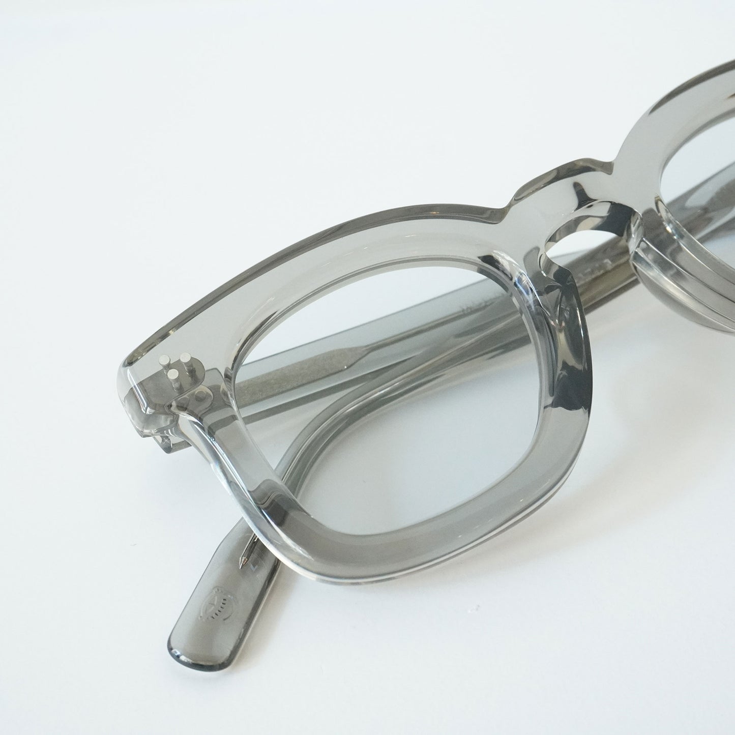 GP-17 (gris - Lens: BLUE)