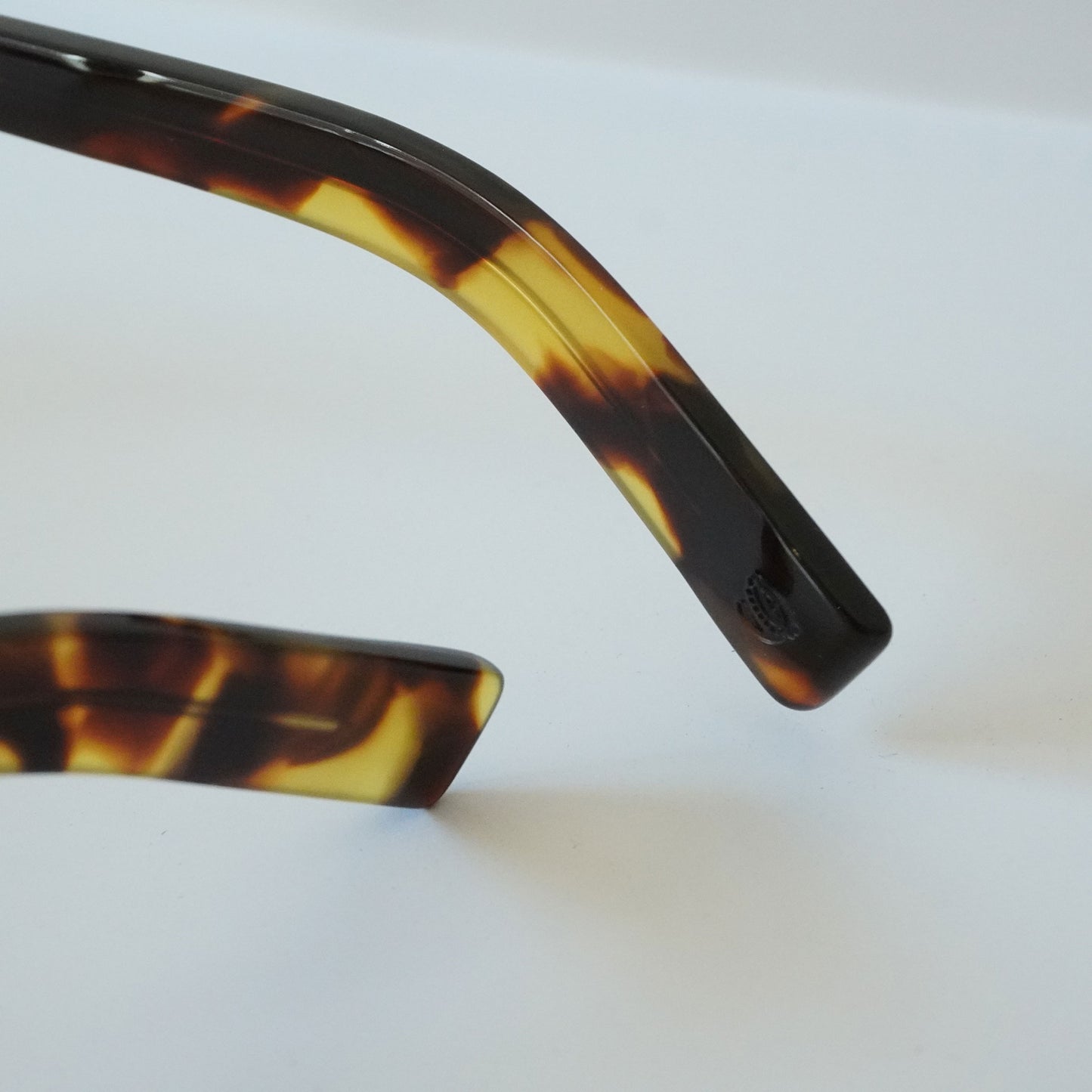 GP-05 (écaille de tortue - Lens: BROWN)