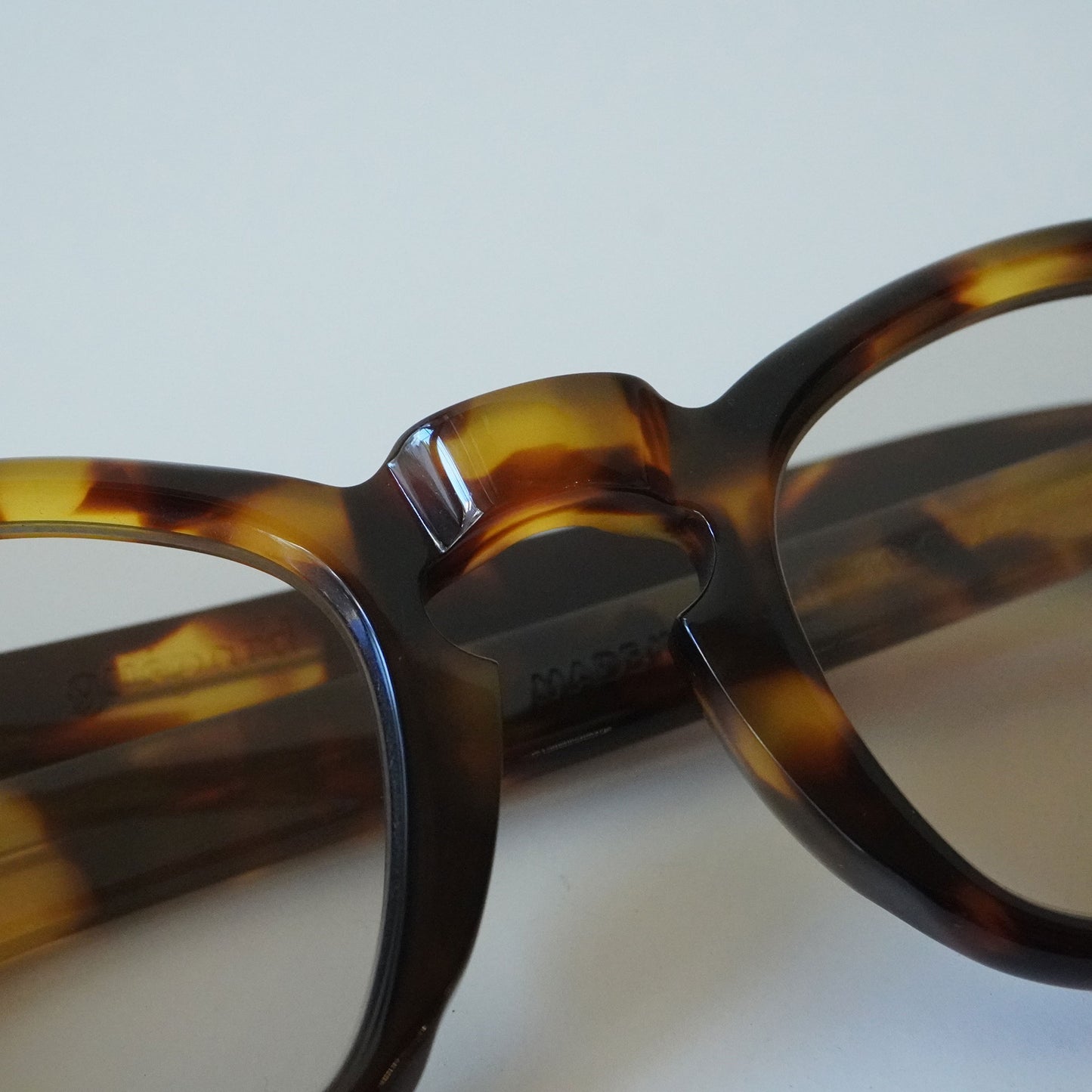 GP-05 (écaille de tortue - Lens: BROWN)