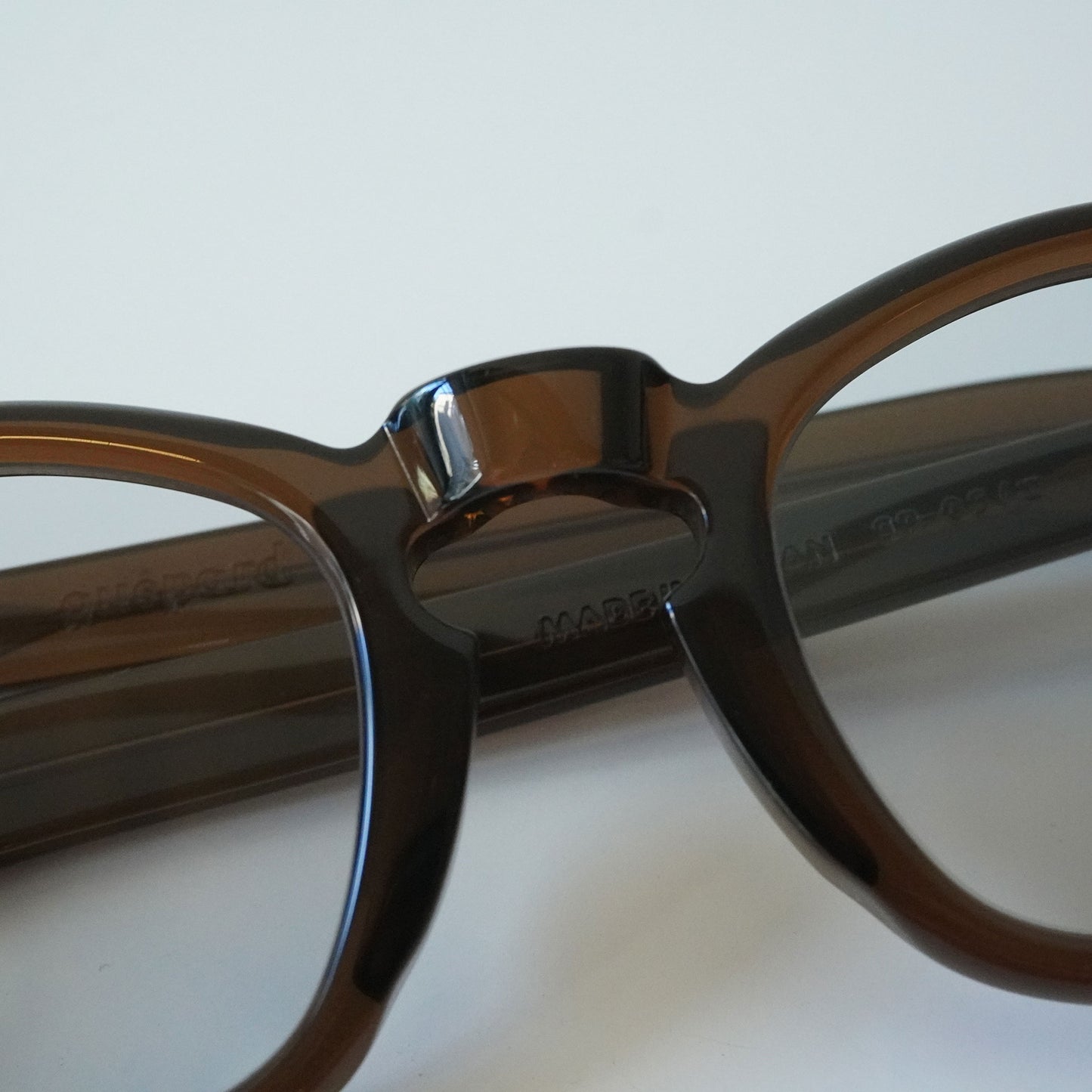 GP-05 (whisky - Lens: BLUE)