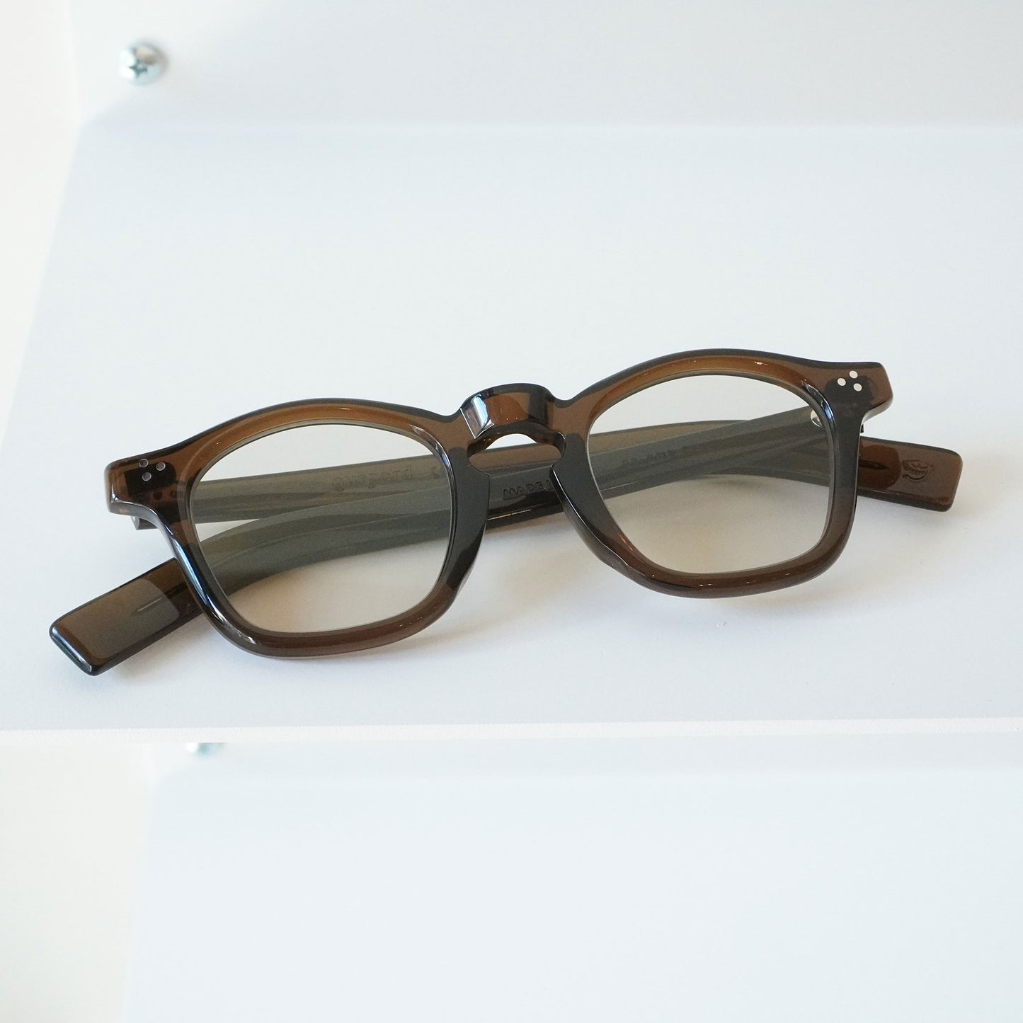 GP-05 (whisky - Lens: BROWN)