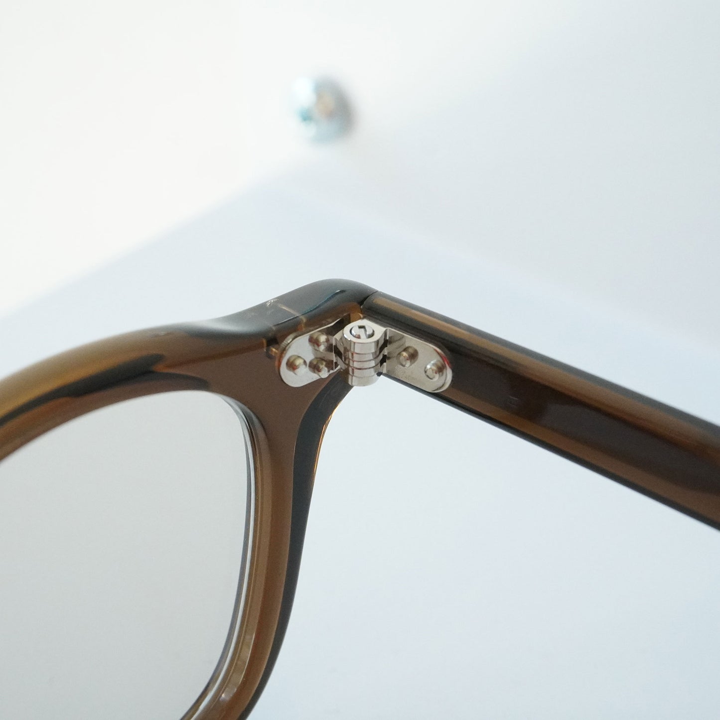 GP-05 (whisky - Lens: BROWN)