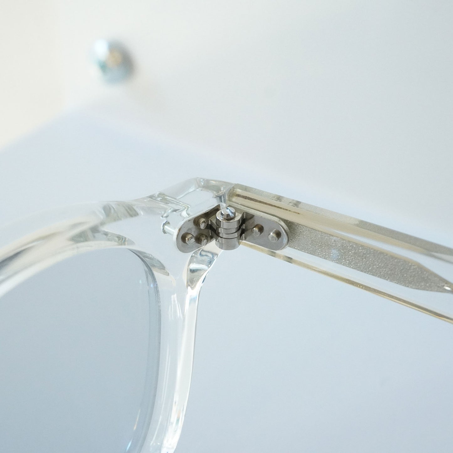 GP-23 (crystal - Lens: BLUE)