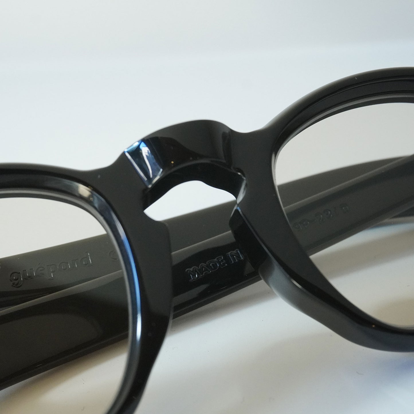 GP-23 (noir - Lens: BROWN)
