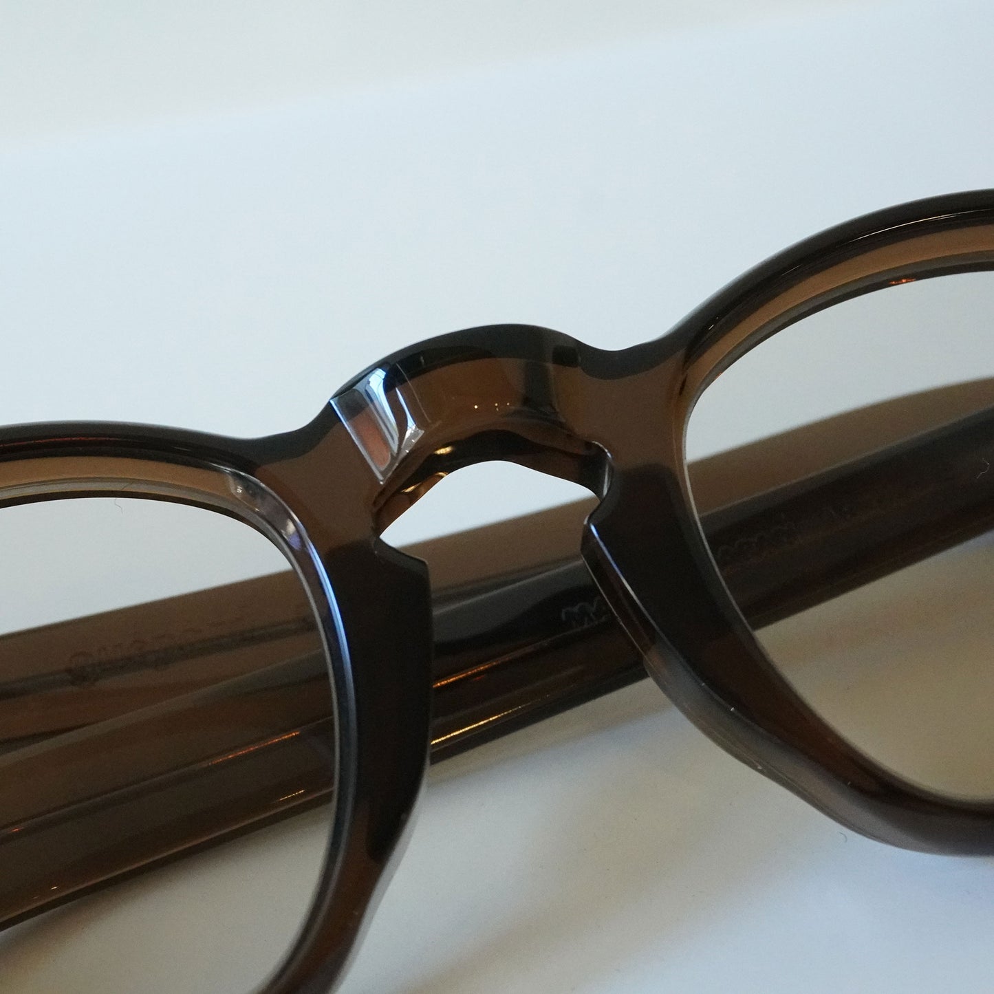 GP-23 (whisky - Lens: BROWN)