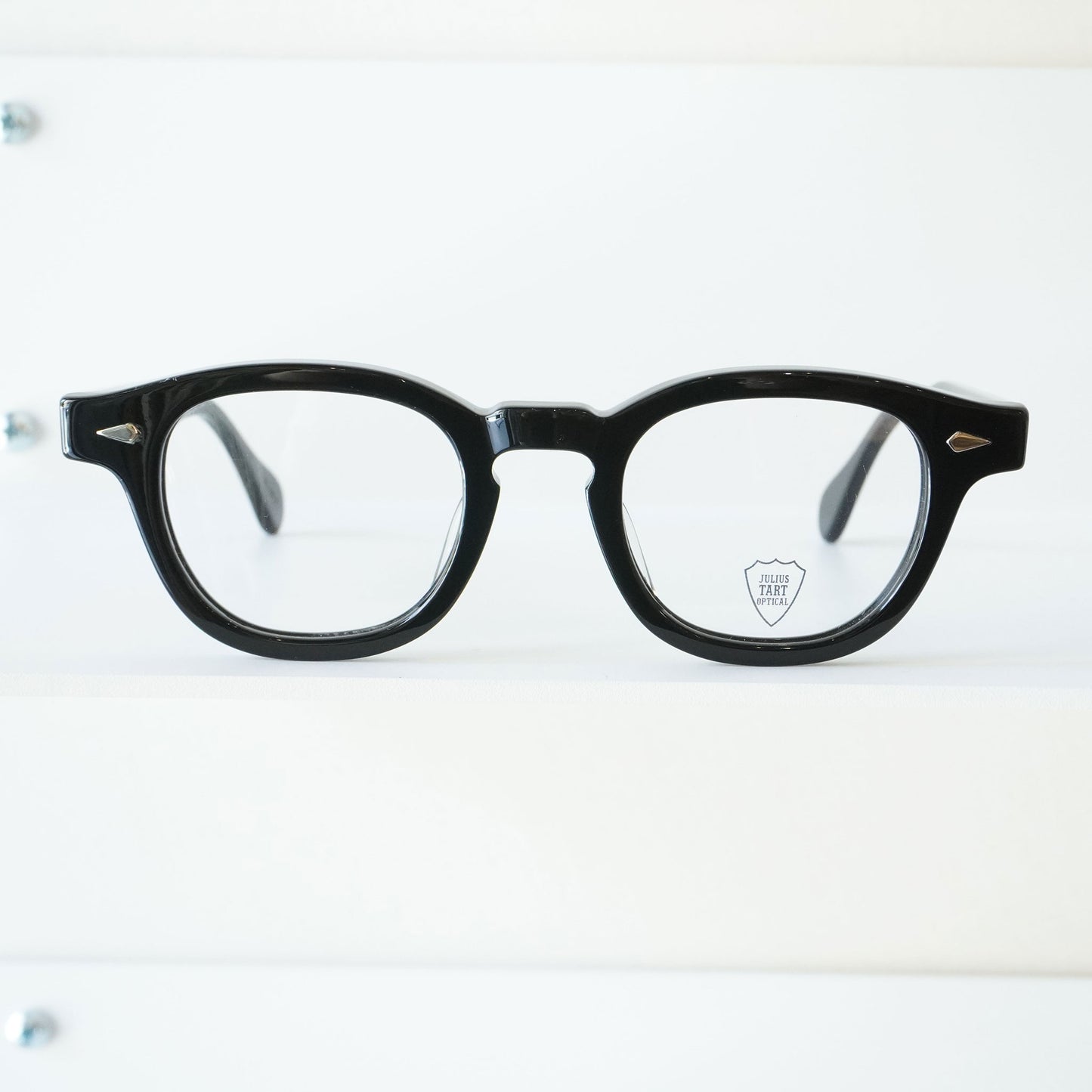 AR 46□22 (Black)