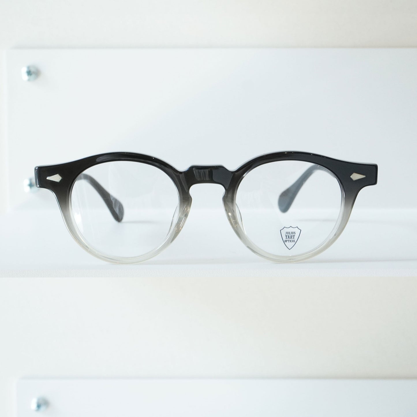HAROLD 45 (Black Clear Fade)