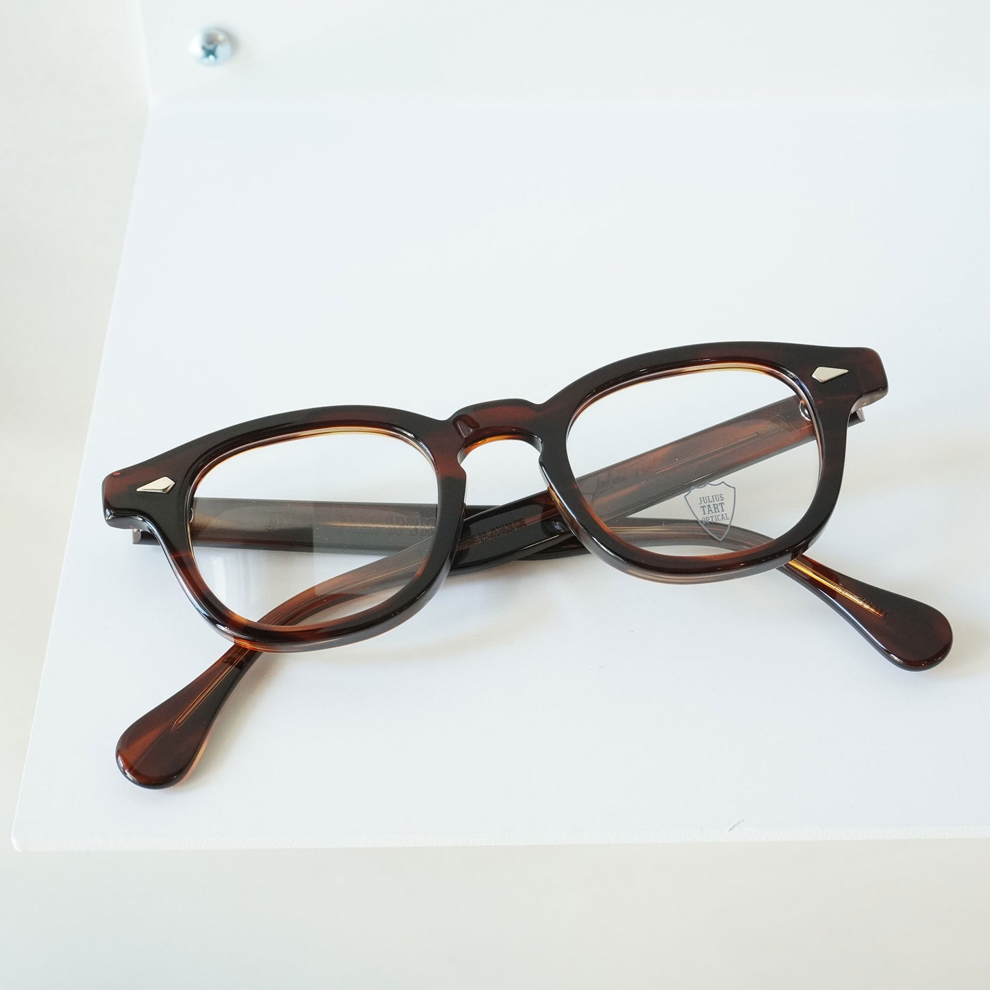 AR 46□22 (Demi Amber)