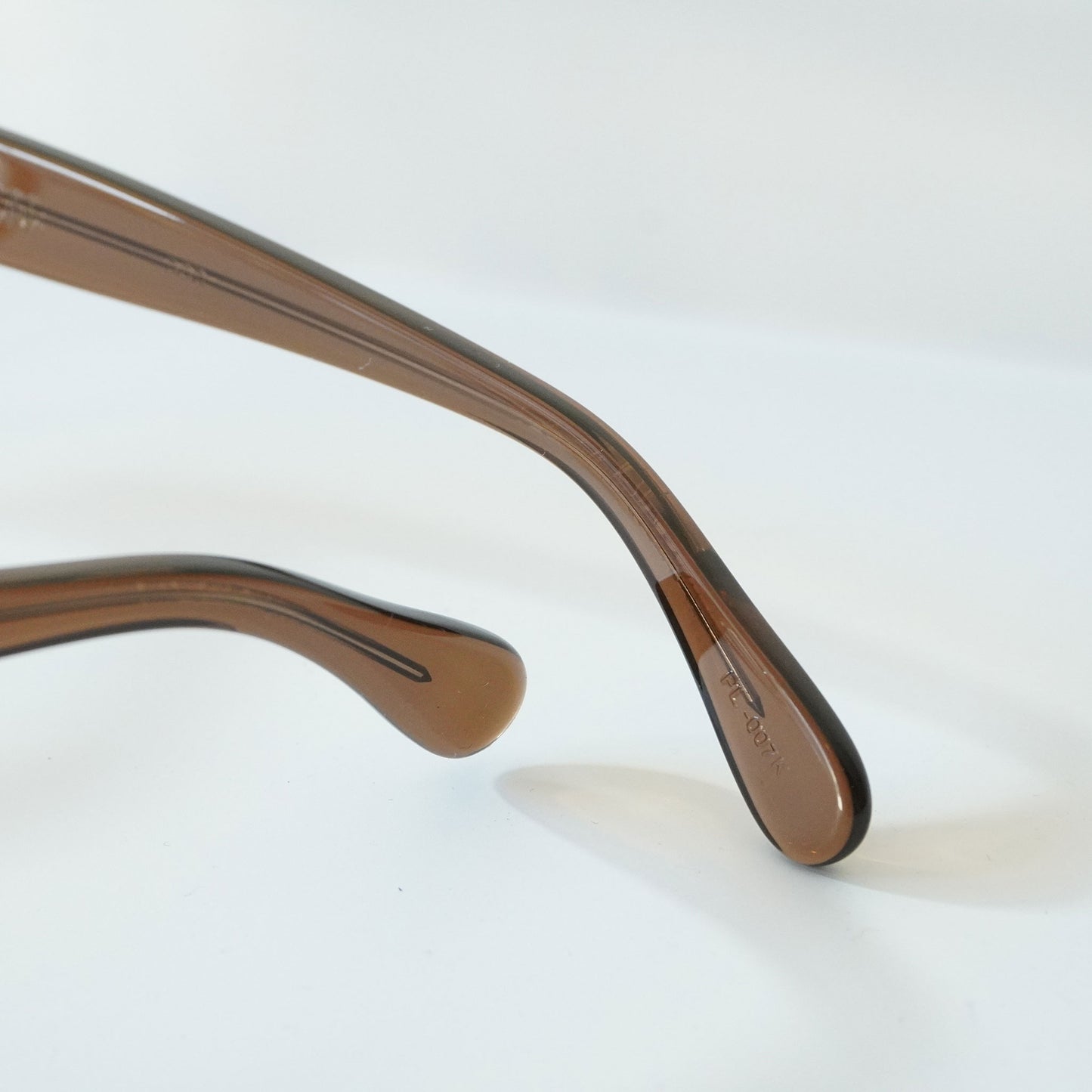 BRYAN 46 (BROWN CRYSTAL 2)