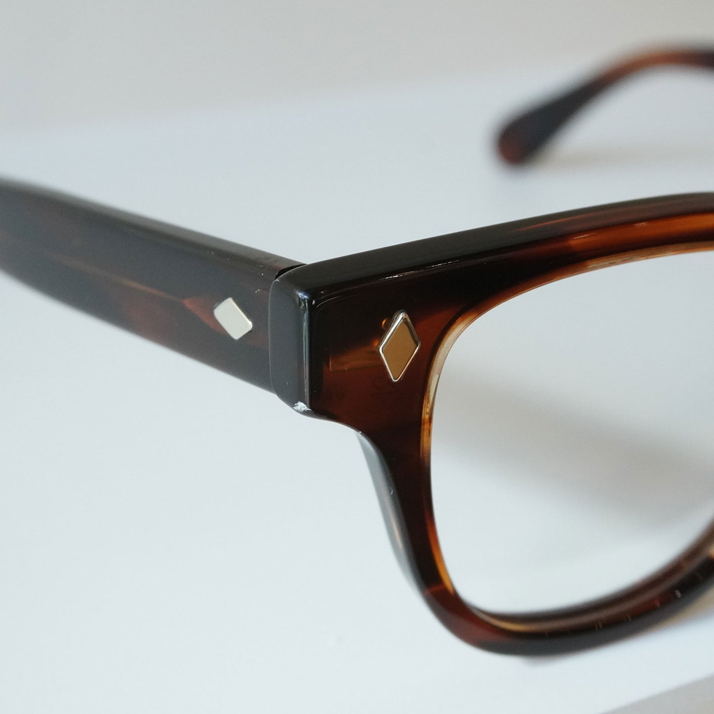 BRYAN 46 (Demi Amber)